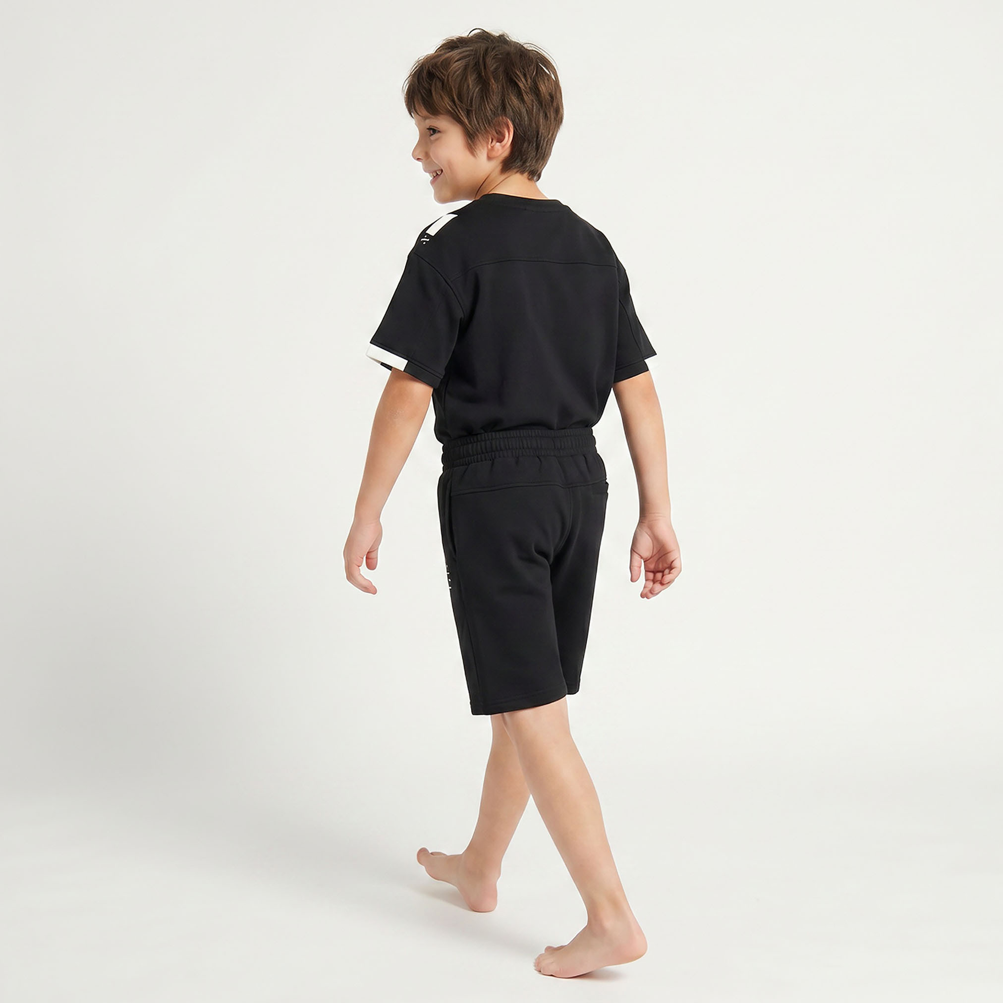 XYZ Knee-Length Drawstring Waist Shorts with Pockets-sports-boys-clothing-bottoms-shorts-image-3