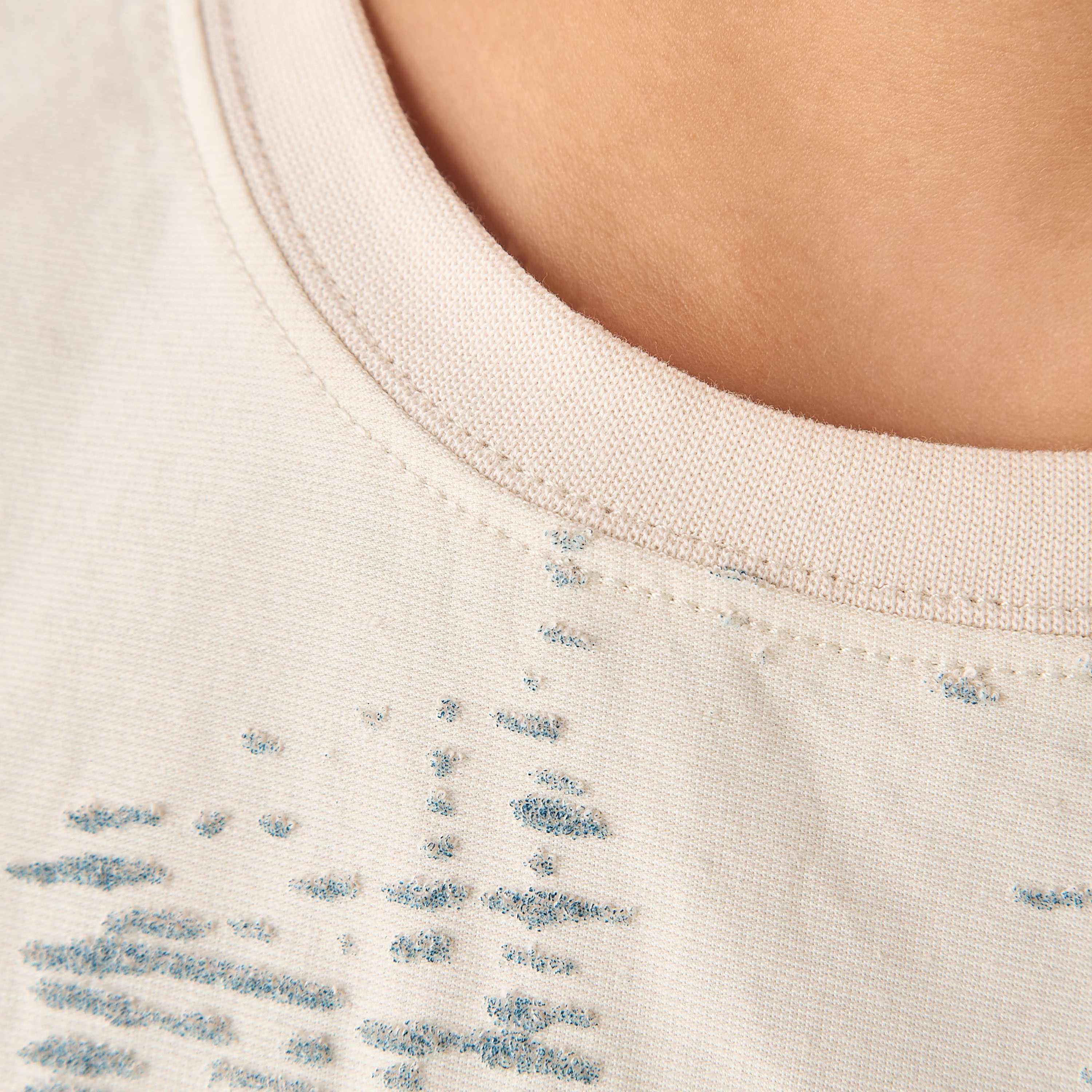 تيشيرت بياقة ضيّقة وأكمام قصيرة وطبعات من إليجو-boys-clothing-tshirtsandpolos-image-5