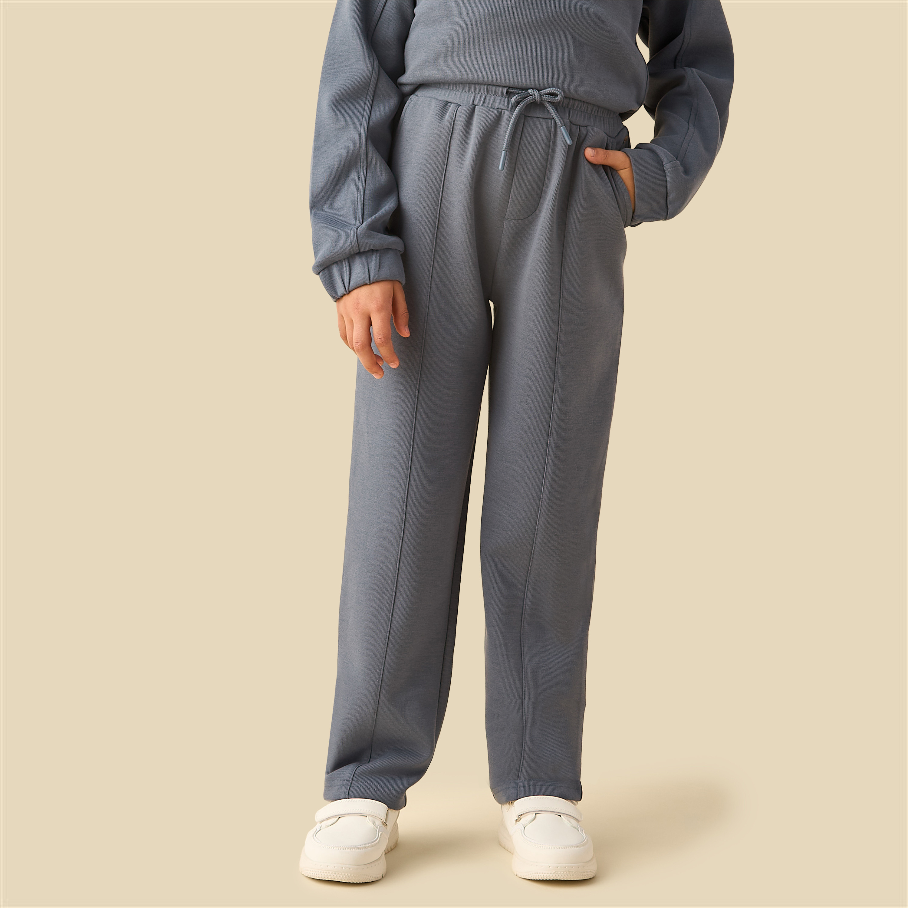 Eligo High Neck Long Sleeves Sweatshirt and Track Pant Set-boys-clothing-setsandcoords-image-4