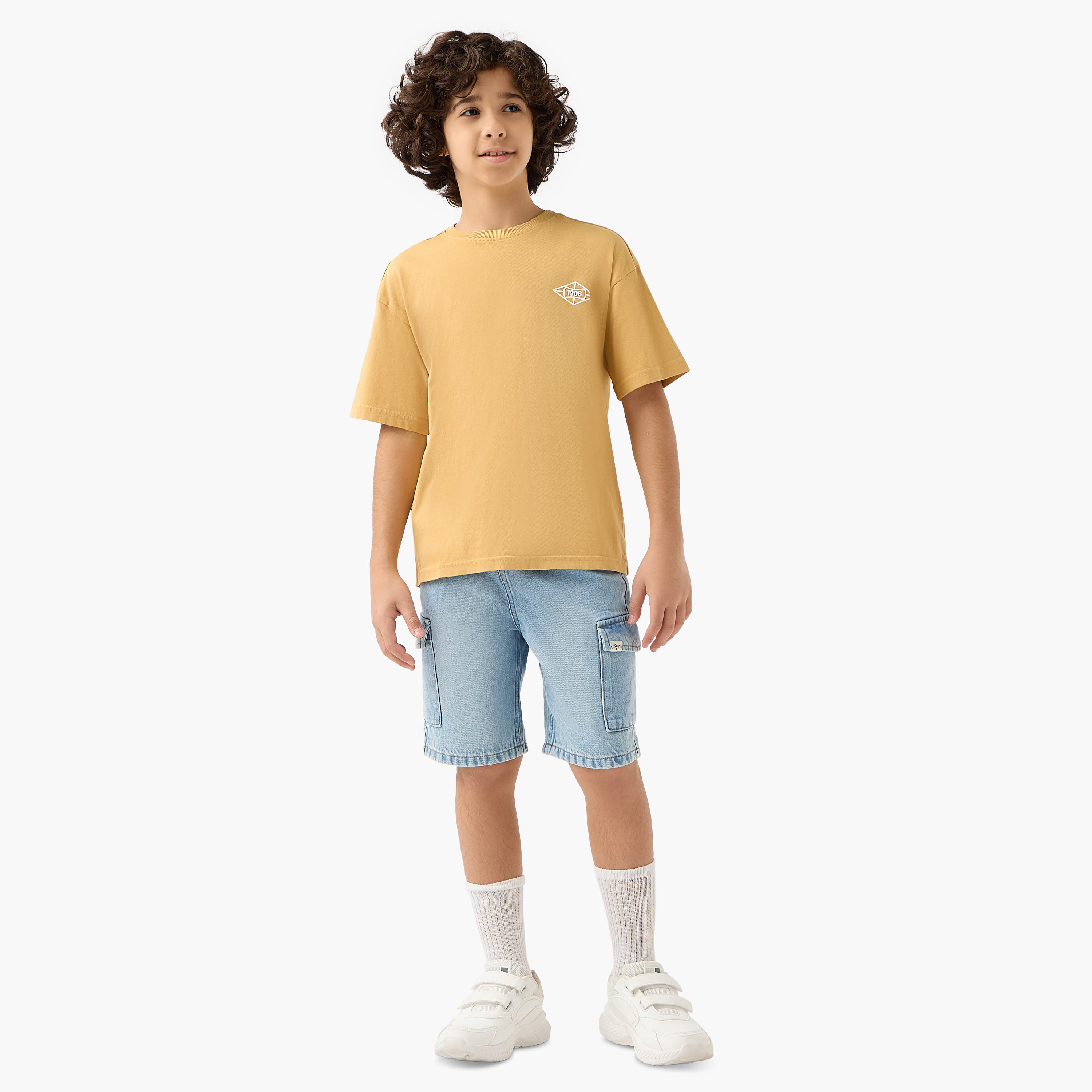 تيشيرت بياقة ضيقة وأكمام قصيرة وطبعات جرافيك من لي كوبر-boys-clothing-tshirtsandpolos-image-2