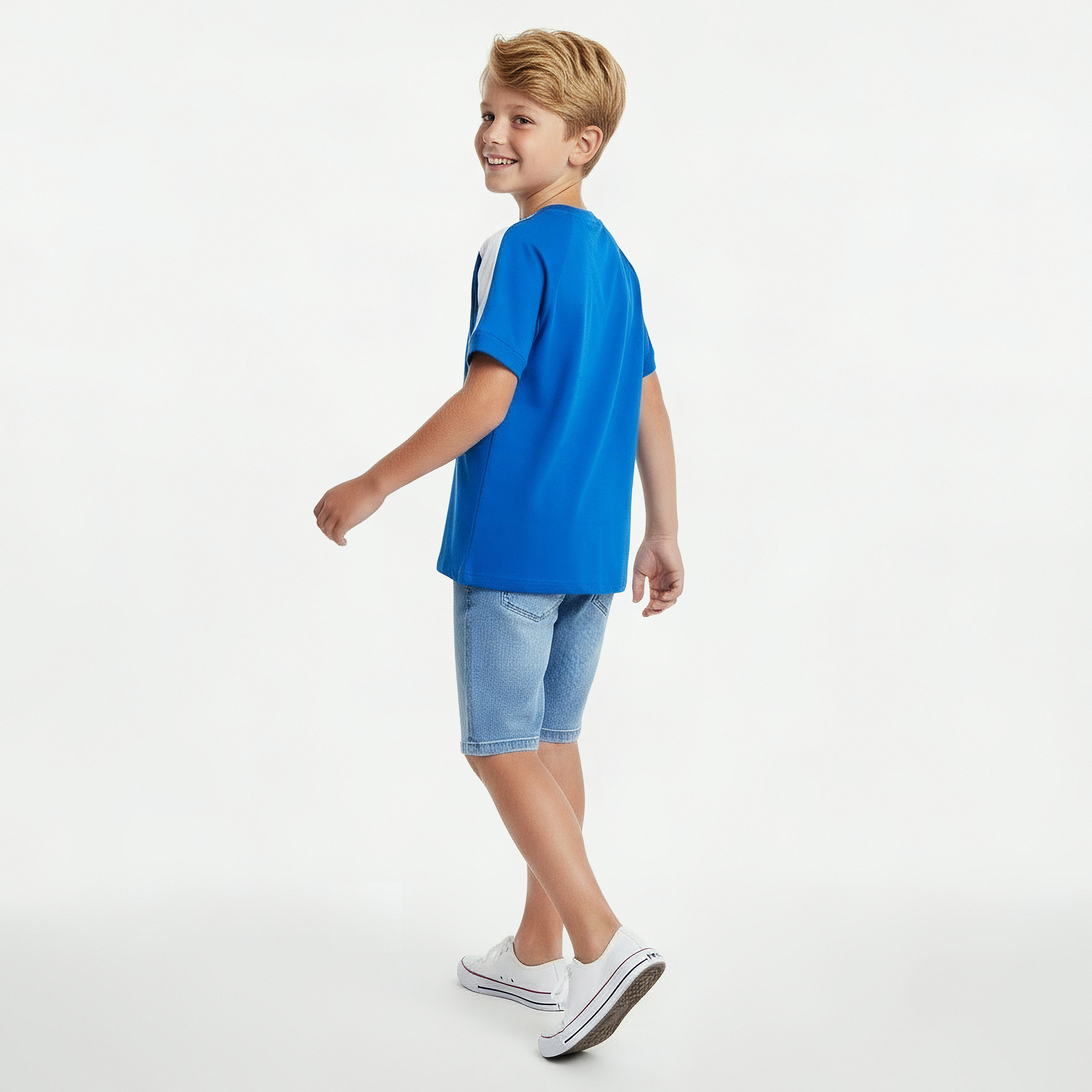 تيشيرت بطبعات فارستي وياقة ضيقة وأكمام قصيرة من لي كوبر-boys-clothing-tshirtsandpolos-image-3