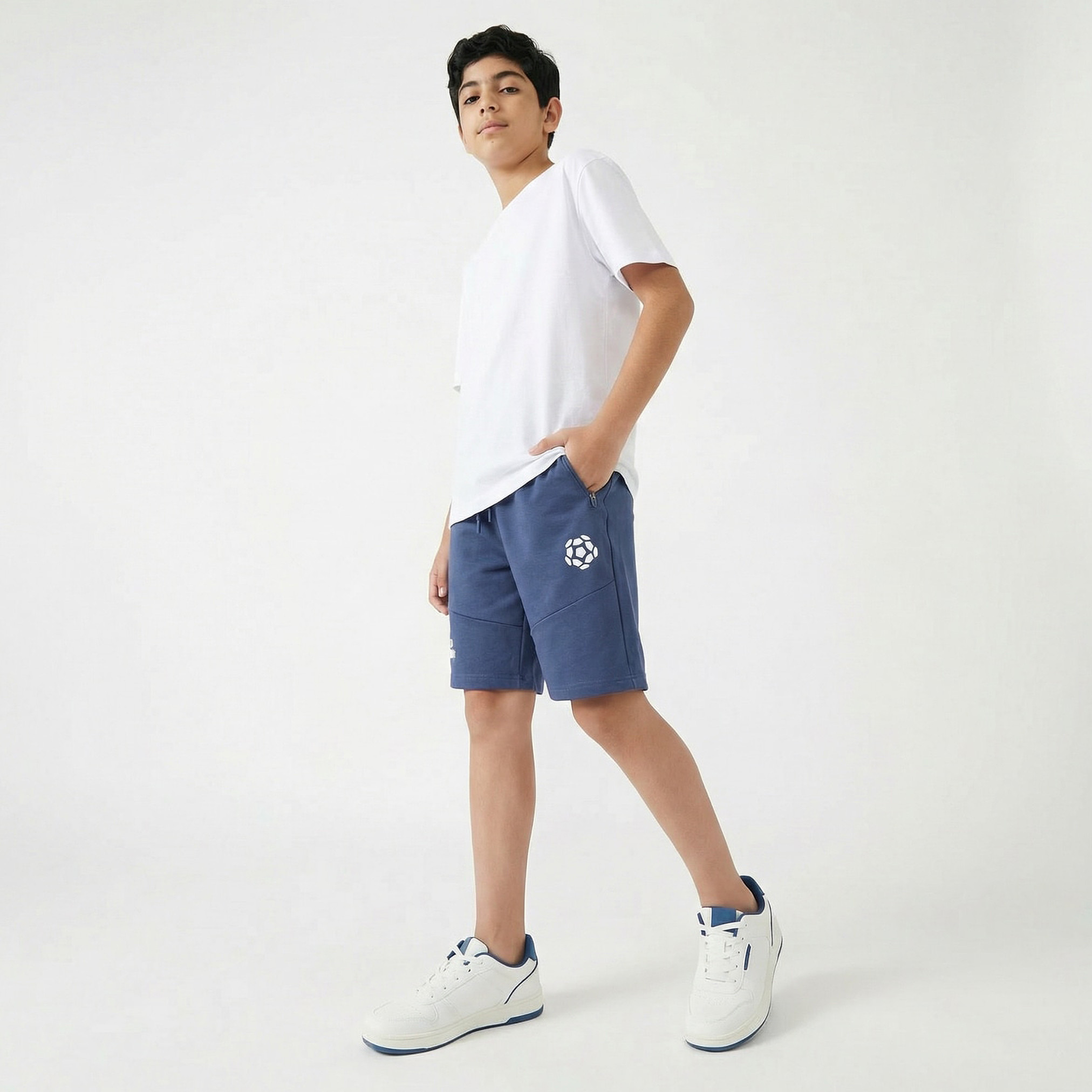 شورت طول الركبة برباط خصر وطبعات فيفا-sports-boys-clothing-bottoms-shorts-image-1