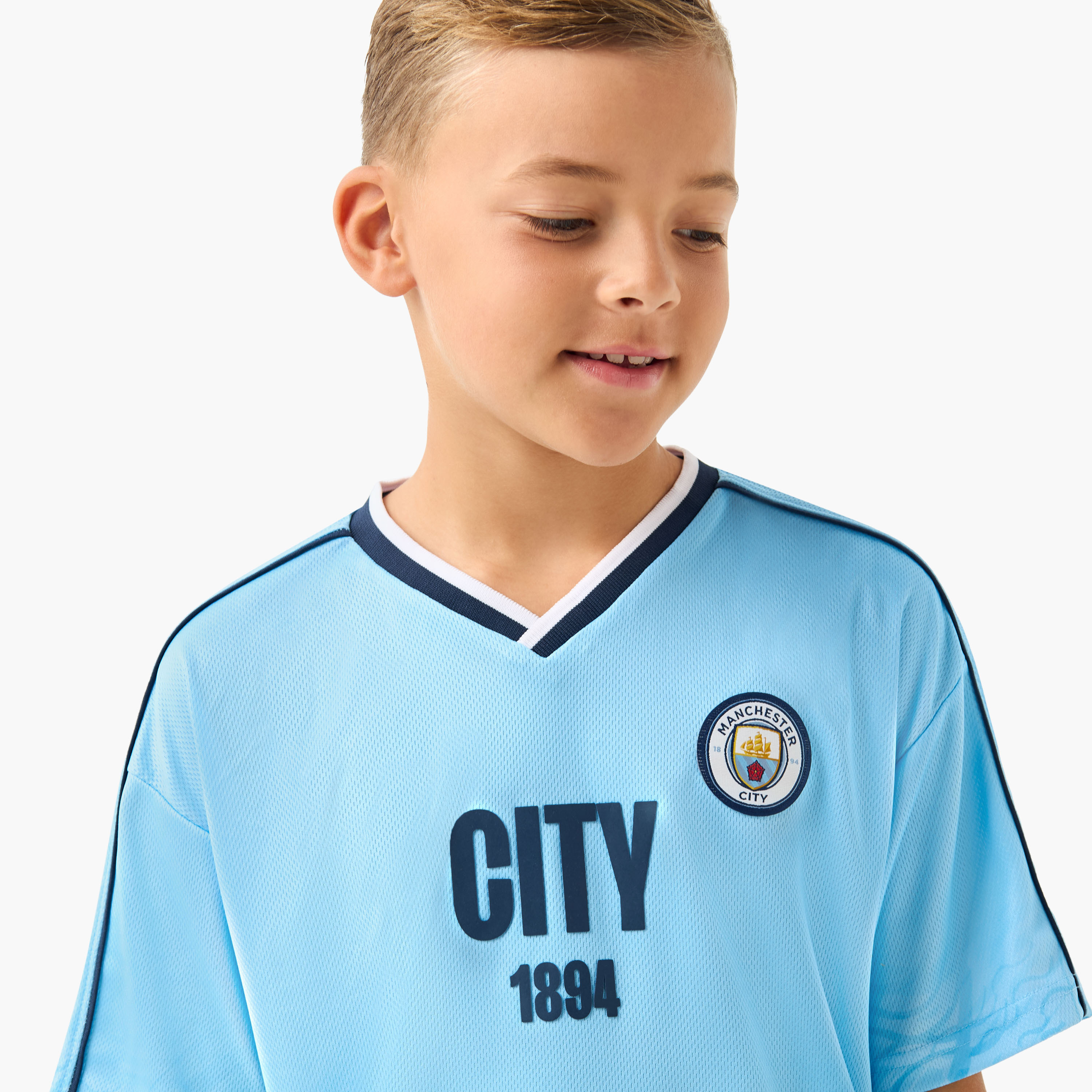 Manchester City V-neck Short Sleeves T-shirt and Shorts Set with Logo Applique-boys-clothing-setsandcoords-image-5
