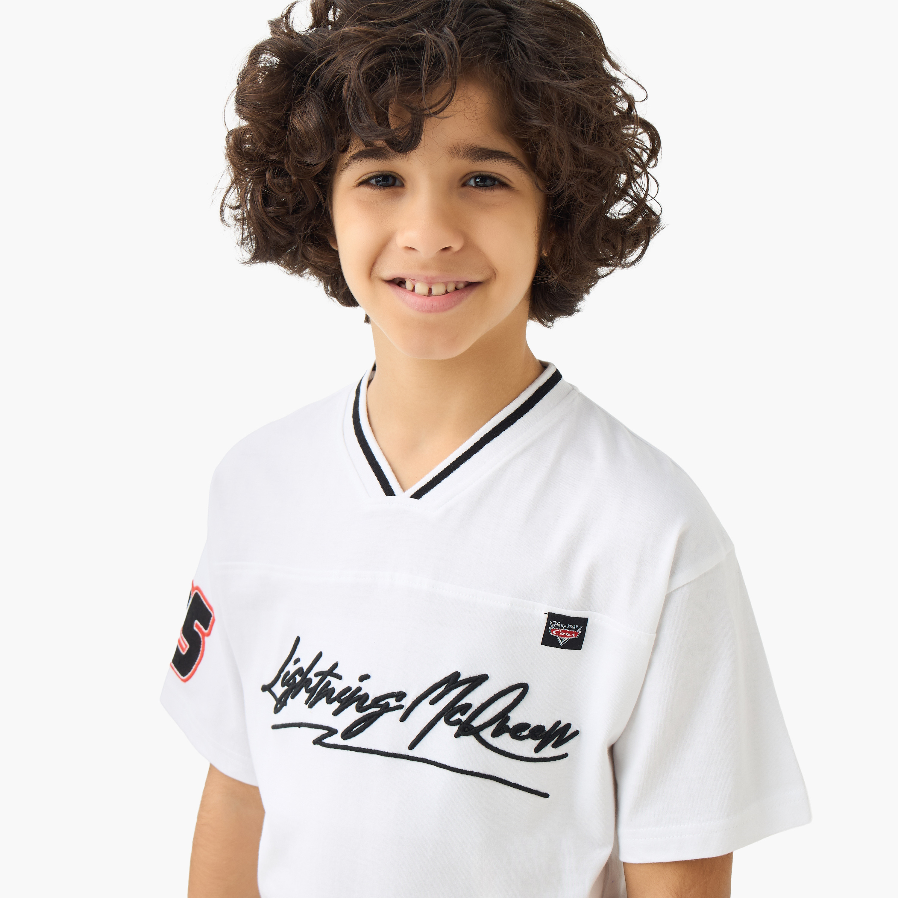 تيشيرت ولادي قطن برقبة V وأكمام قصيرة وتطريزات من ديزني-boys-clothing-tshirtsandpolos-image-4