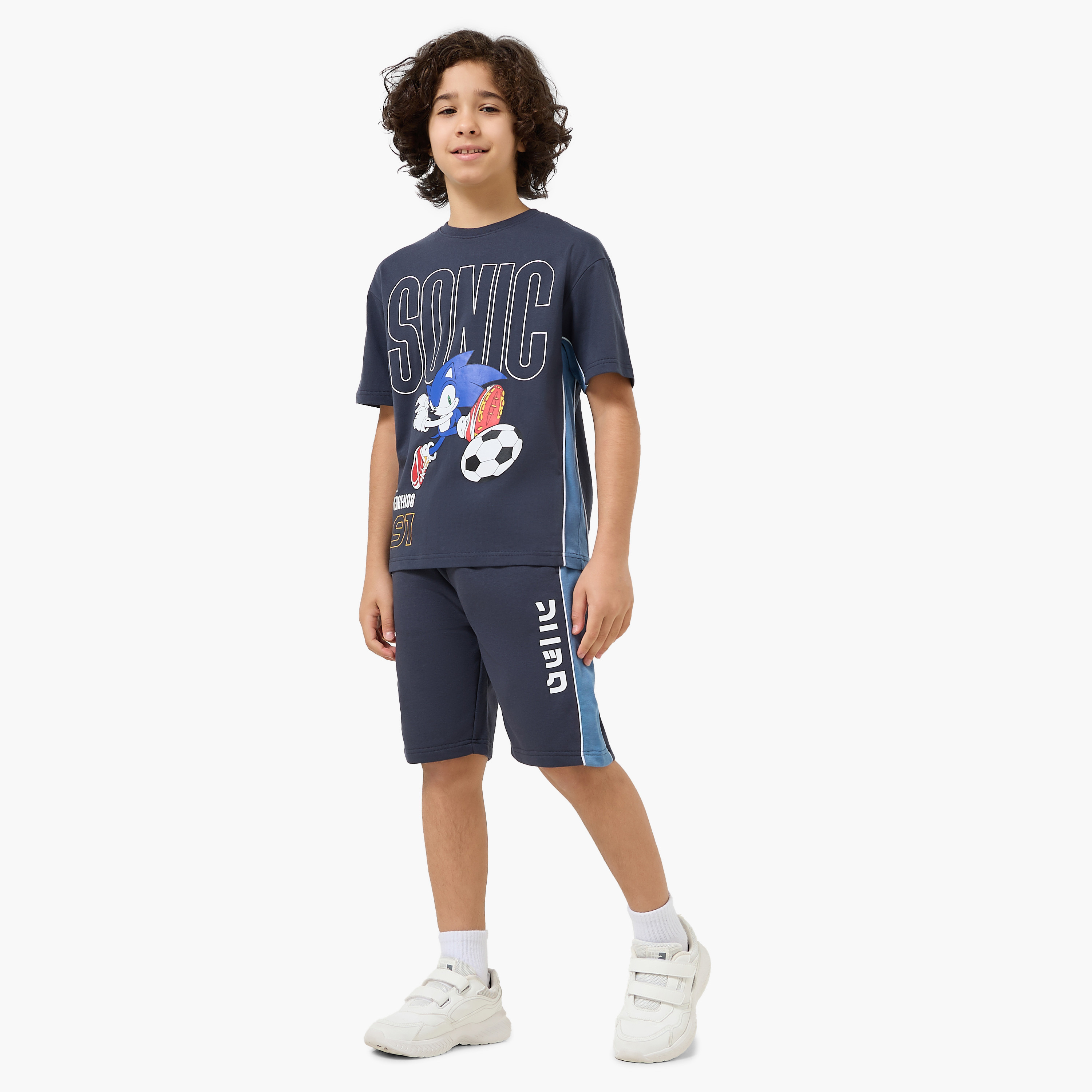 Round Neck Short Sleeves T-shirt and Shorts Set with Sonic Print-boys-clothing-setsandcoords-image-1