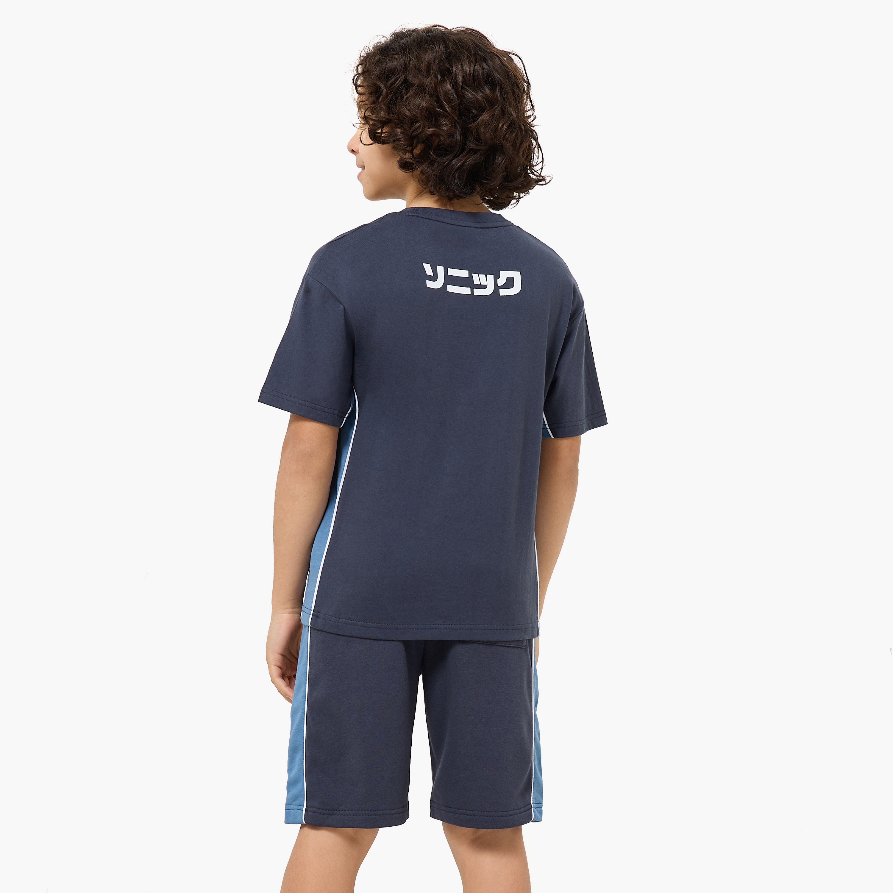 Round Neck Short Sleeves T-shirt and Shorts Set with Sonic Print-boys-clothing-setsandcoords-image-4
