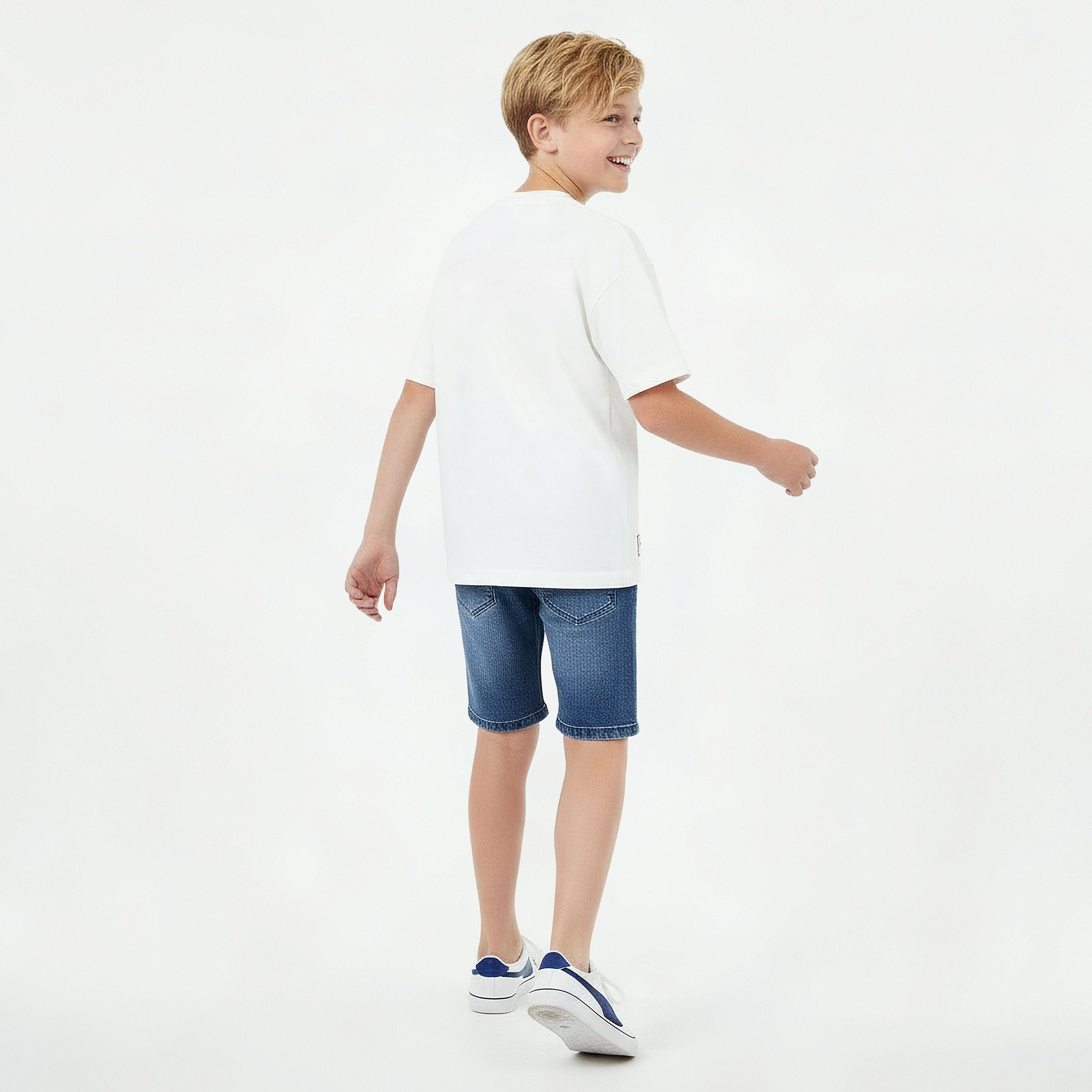 Netflix Crew Neck Short Sleeve T-shirt with Stranger Things Print-boys-clothing-tshirtsandpolos-image-3