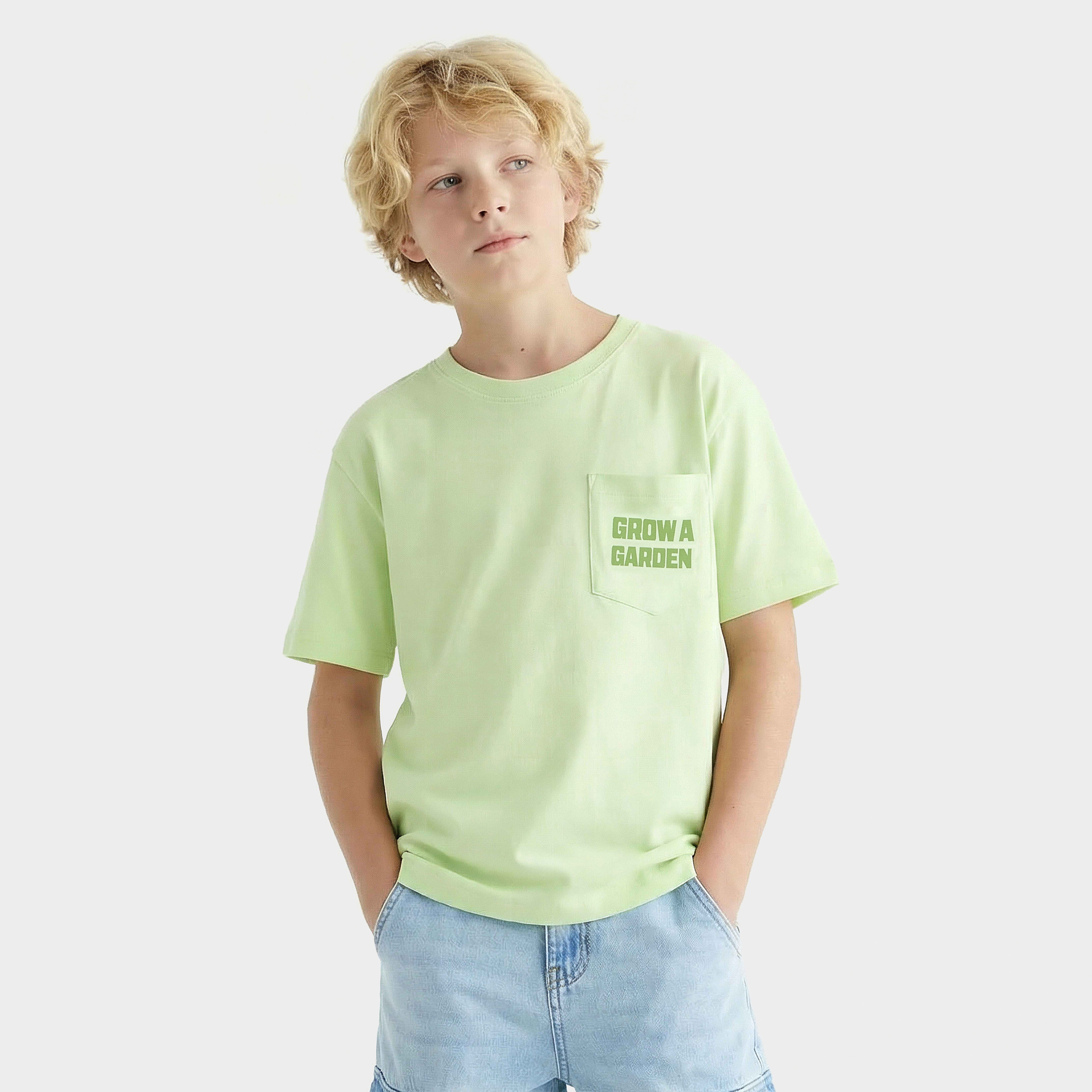 تيشيرت بياقة ضيقة وأكمام قصيرة وطبعات جرافيك-boys-clothing-tshirtsandpolos-image-5