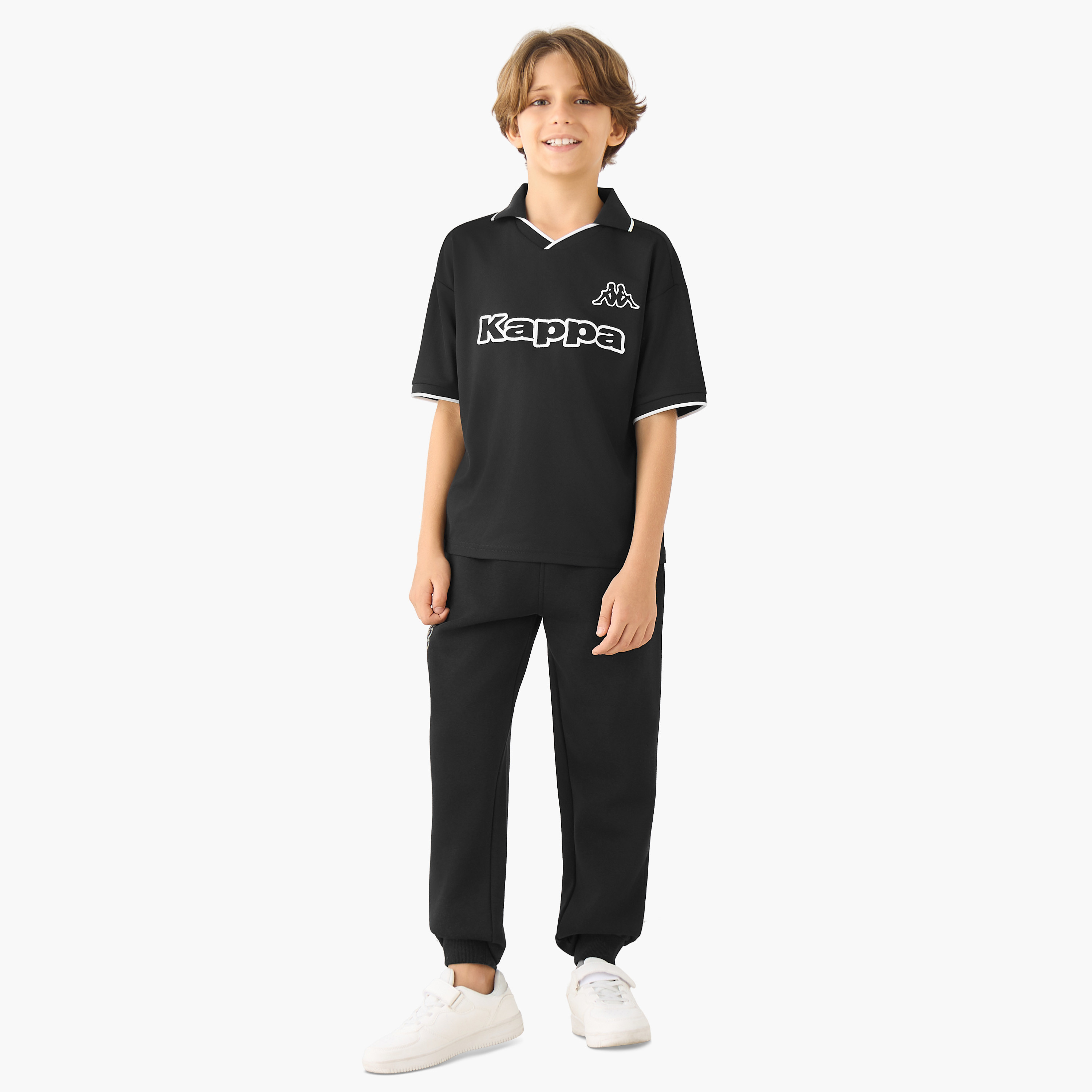 تي شيرت كابا بياقة وأكمام قصيرة وطبعة الشعار-sports-boys-clothing-tops-image-7