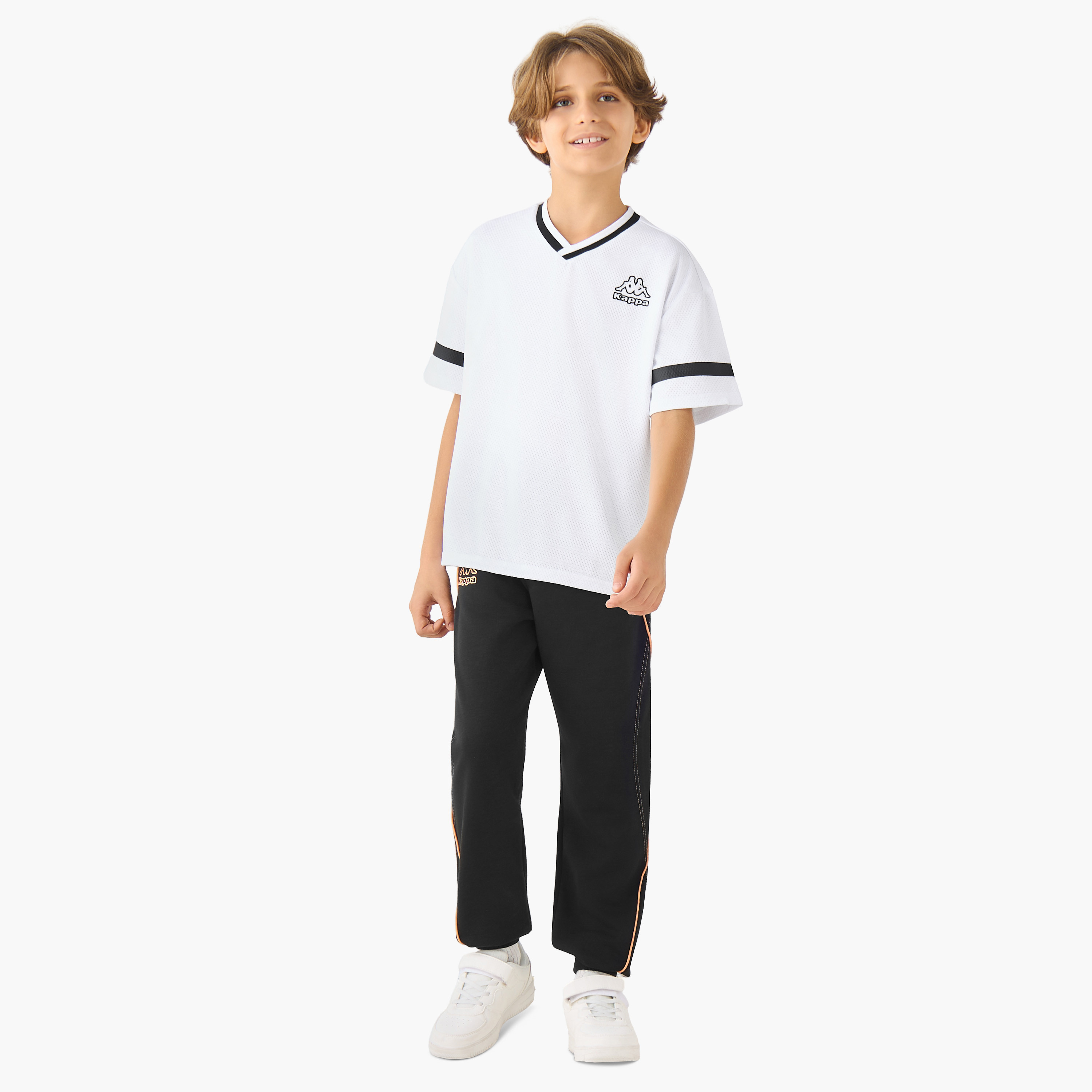 بنطلون رياضي برباط خصر وتصميم شعار من كابا-boys-clothing-bottoms-joggersandtrackpants-image-2