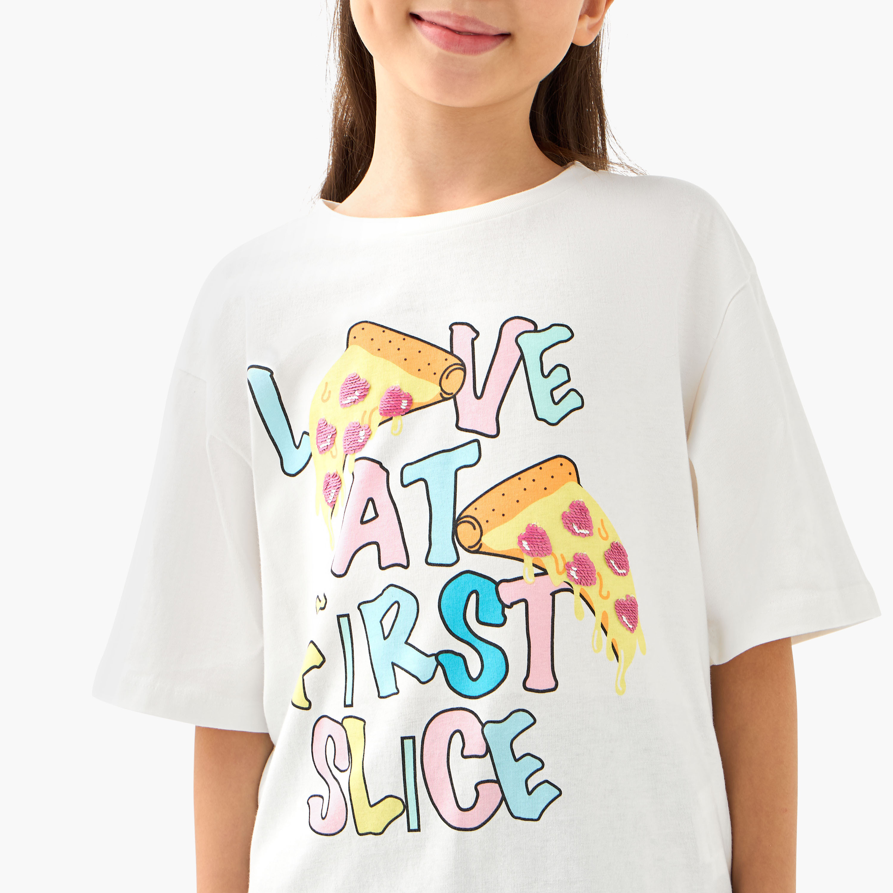 تيشيرت بياقة ضيقة وأكمام قصيرة وطبعات من جونيورز-girls-clothing-tshirts-image-2