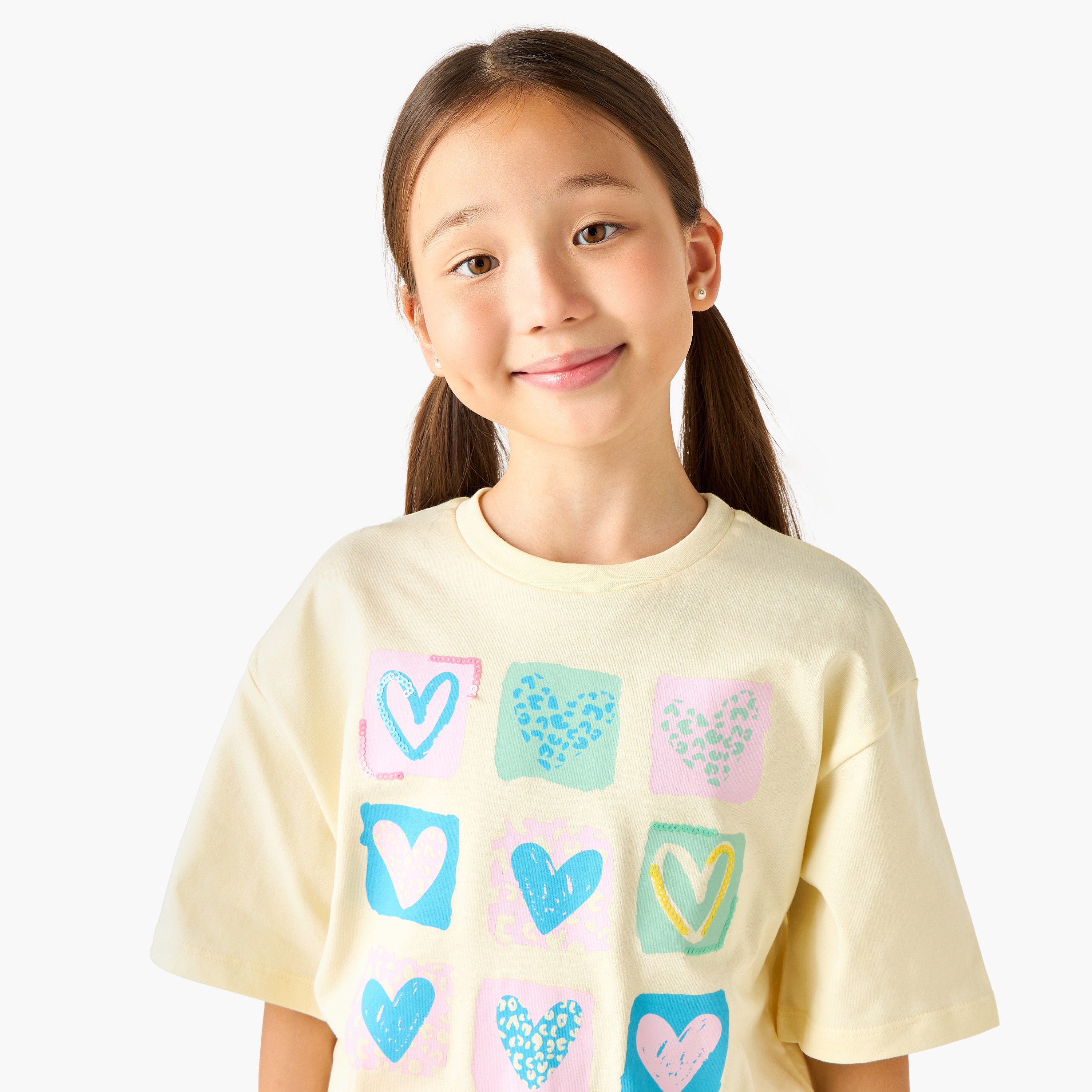 Juniors Crew Neck Short Sleeves T-shirt with Graphic Print-girls-clothing-tshirts-image-4