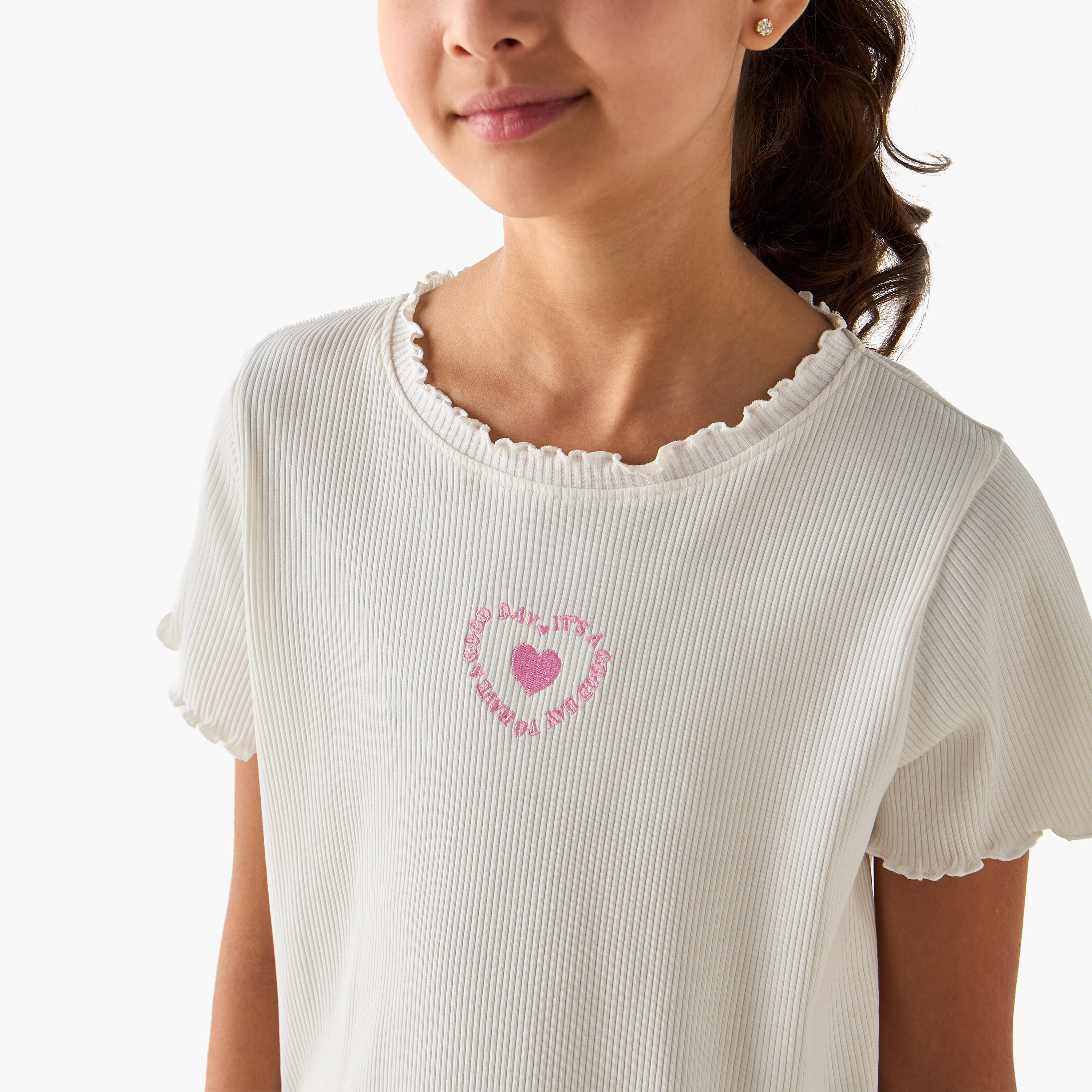 Juniors Crew Neck Short Sleeves T-shirt with Ribbed Design and Heart Embroidery-girls-clothing-tshirts-image-4