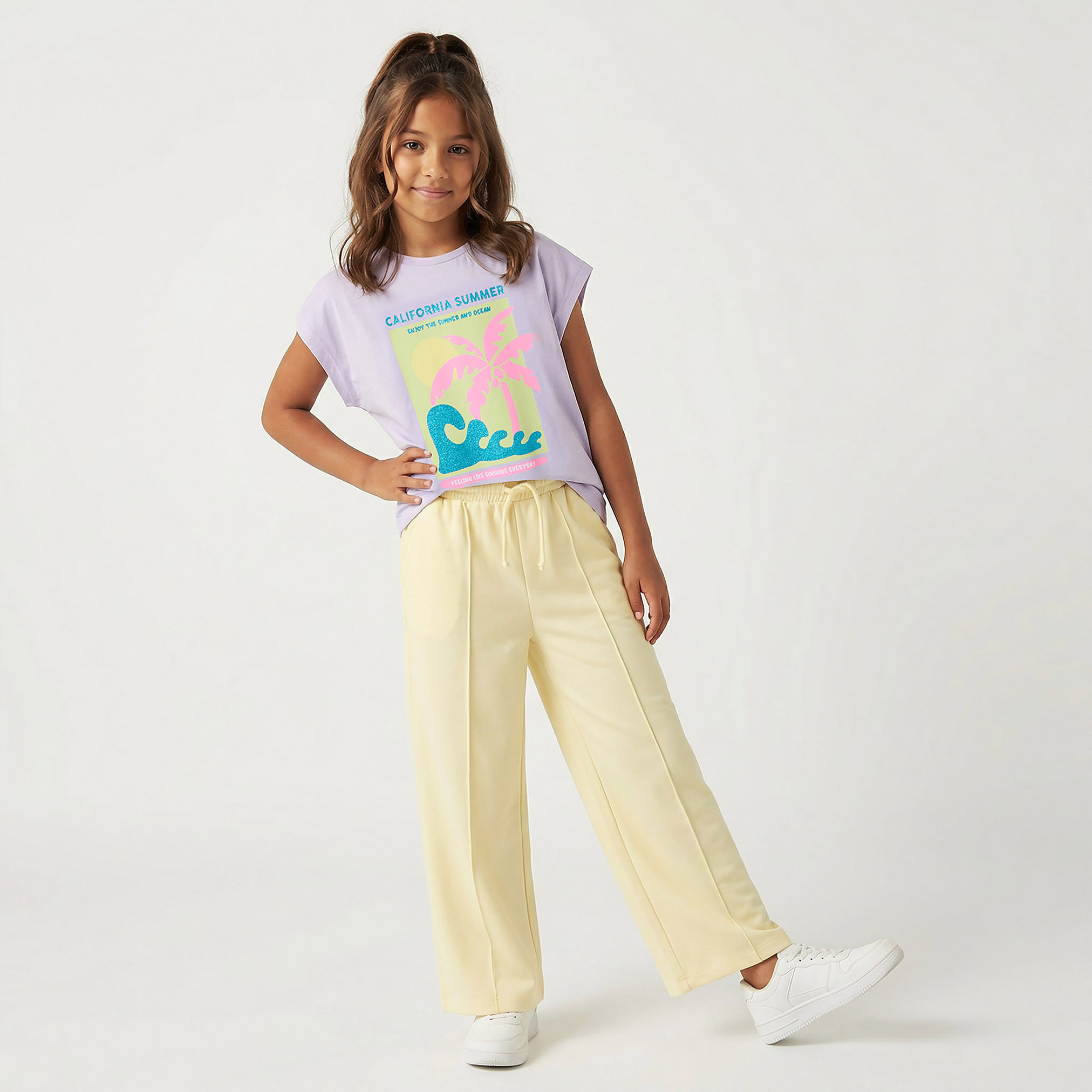 Juniors Round Neck Short Sleeves T-shirt with Graphic Print-girls-clothing-tshirts-image-2