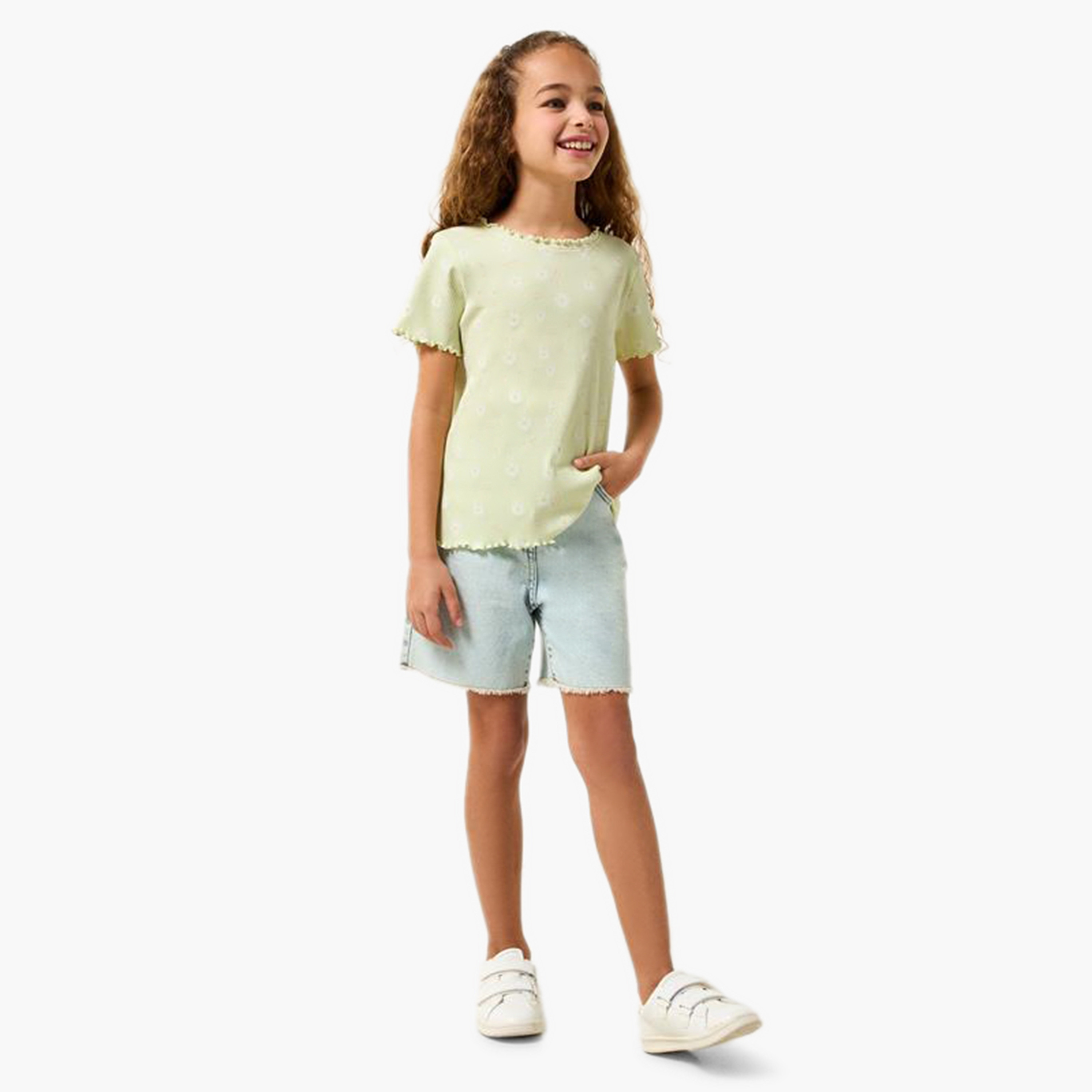 Juniors Round Neck Short Sleeves T-shirt with Floral Print-girls-clothing-tshirts-image-2