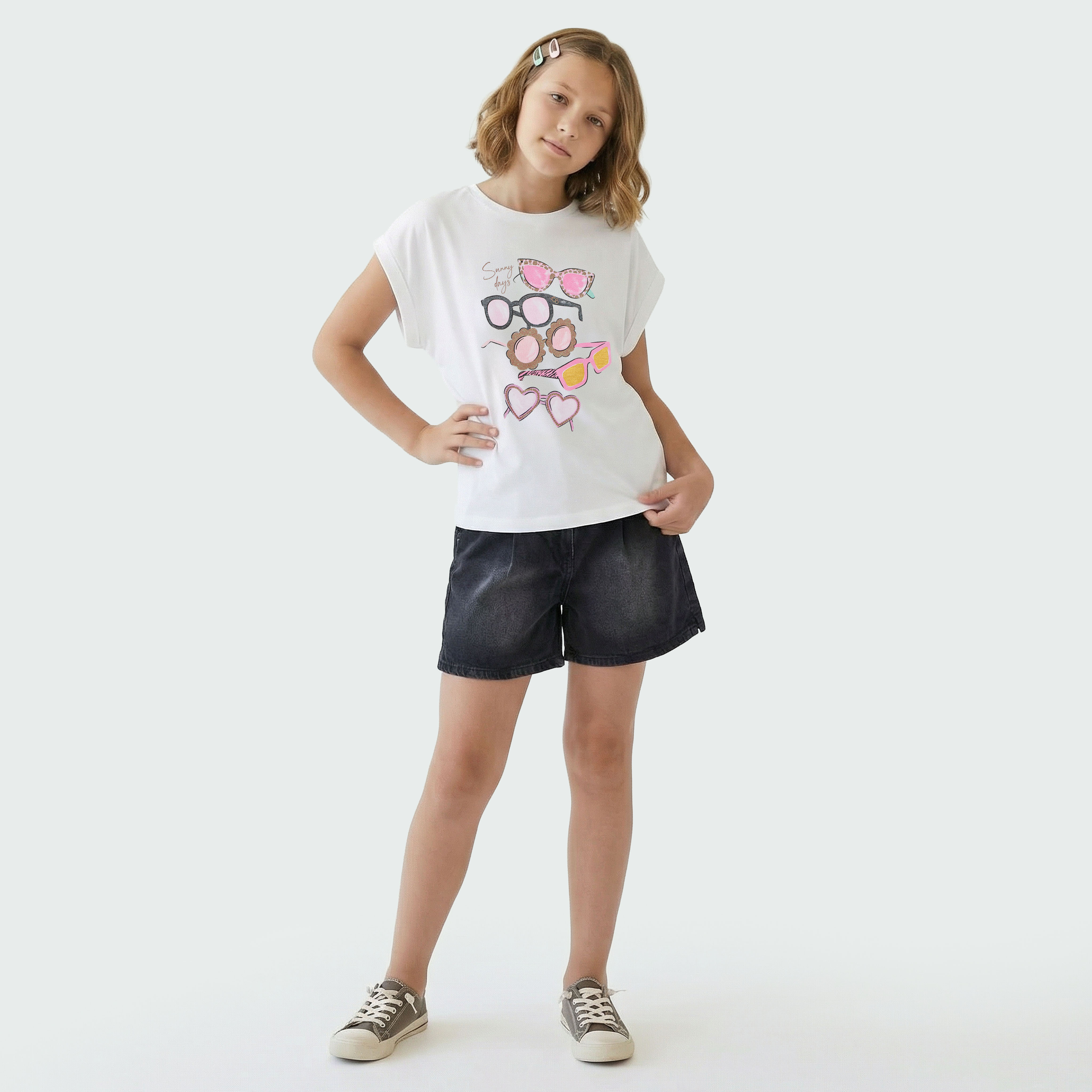 Juniors Round Neck Short Sleeves T-shirt with Sunglasses Print-girls-clothing-tshirts-image-2