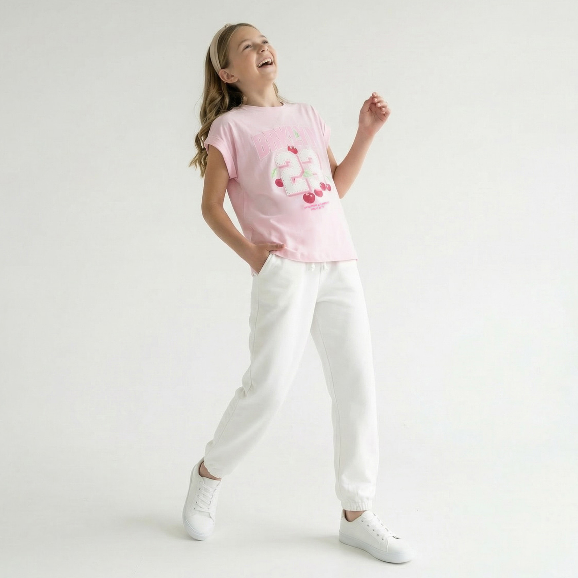 Juniors Crew Neck Short Sleeves T-shirt with Studded Detail-girls-clothing-tshirts-image-4