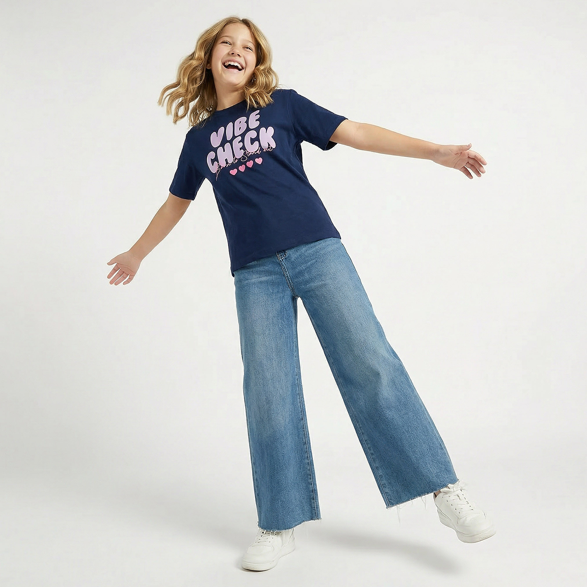 Juniors Crew Neck Short Sleeves T-shirt with Slogan Print-girls-clothing-tshirts-image-2
