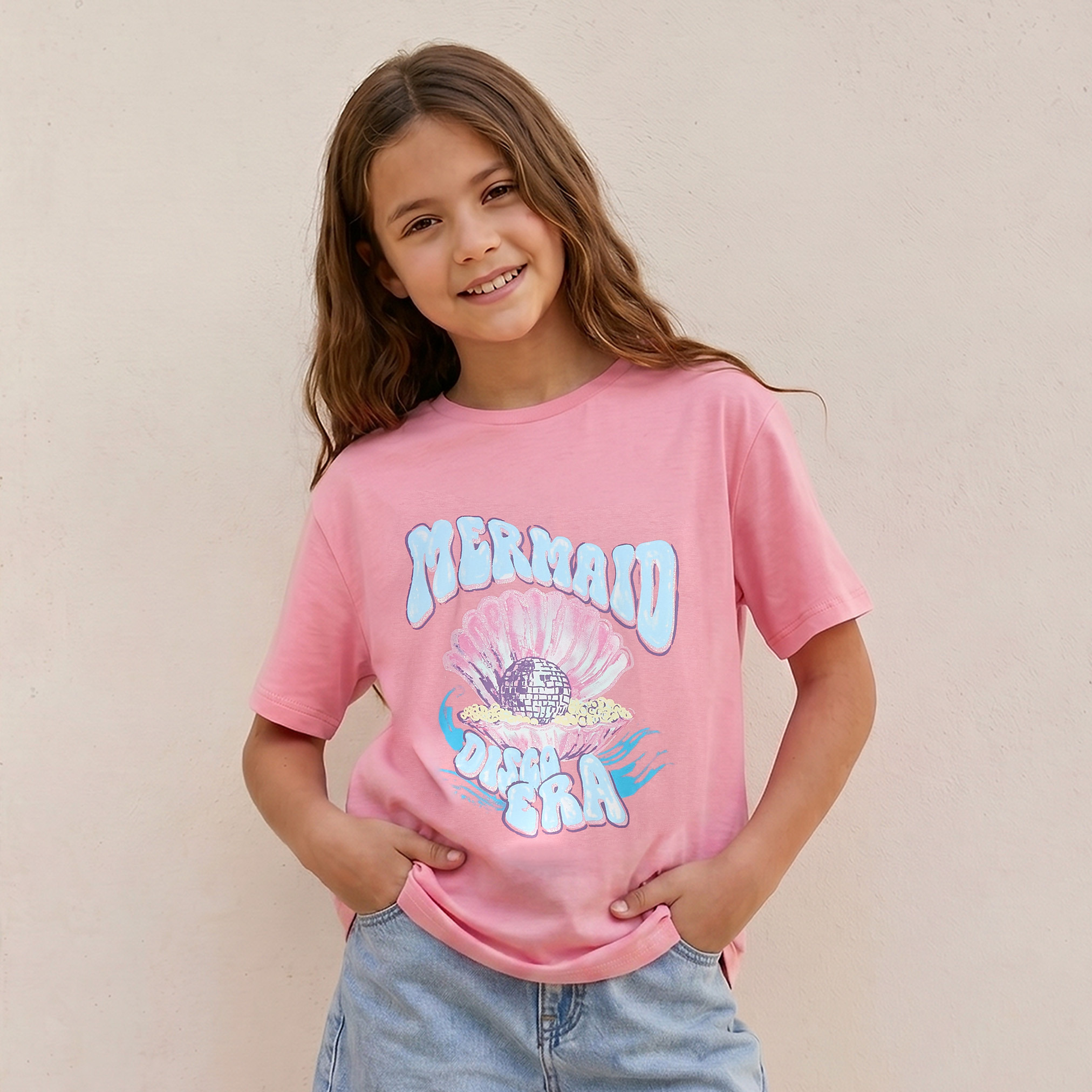 تيشيرت برقبة ضيقة وأكمام قصيرة وطبعات من جونيورز-girls-clothing-tshirts-image-1
