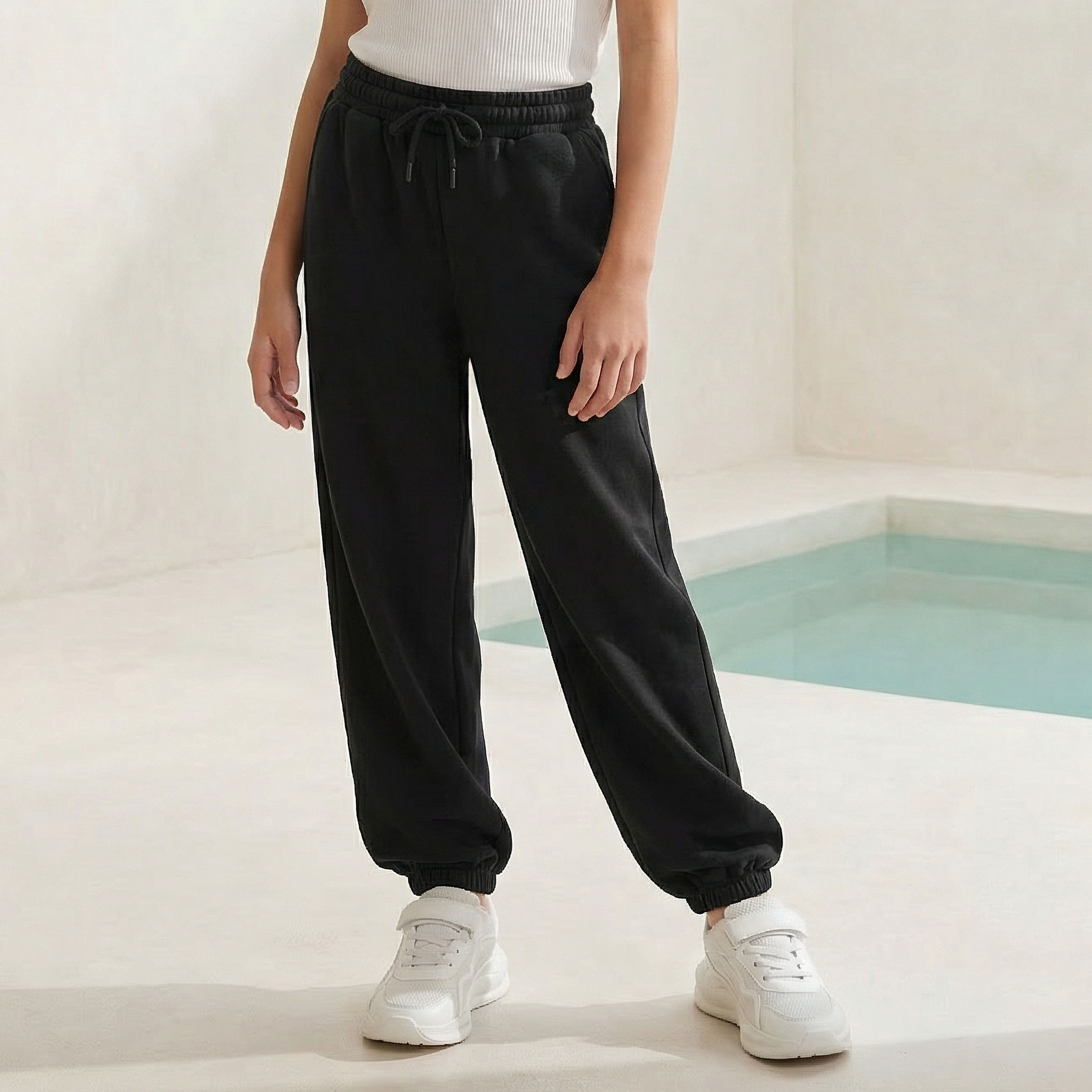 Juniors Drawstring Waist Joggers with Solid Design-girls-clothing-bottoms-joggersandtrackpants-image-1