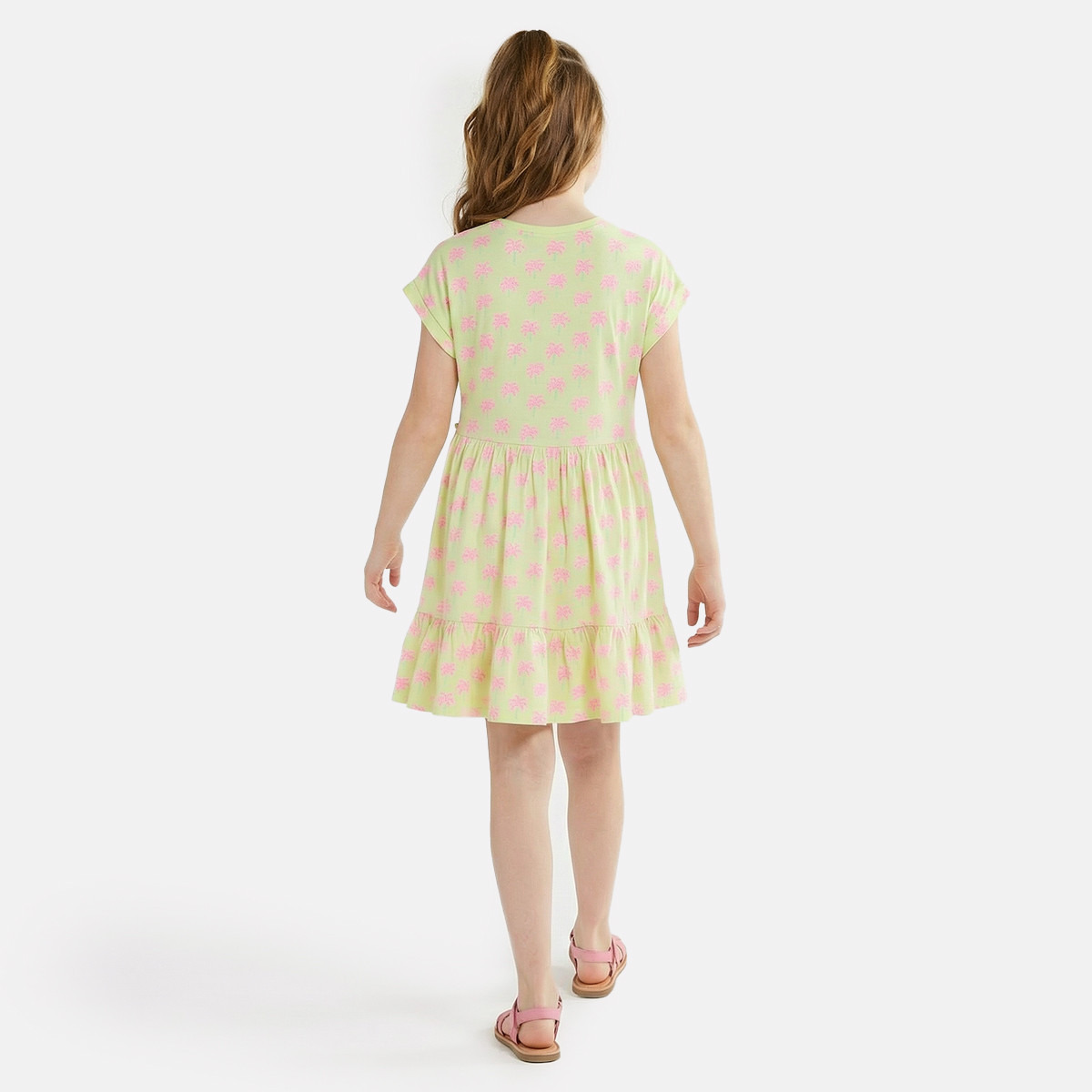 فستان برقبة مستديرة وأكمام قصيرة وطبقات وبطول الركبة وبطبعات من جونيورز-girls-clothing-dressesandjumpsuits-image-3