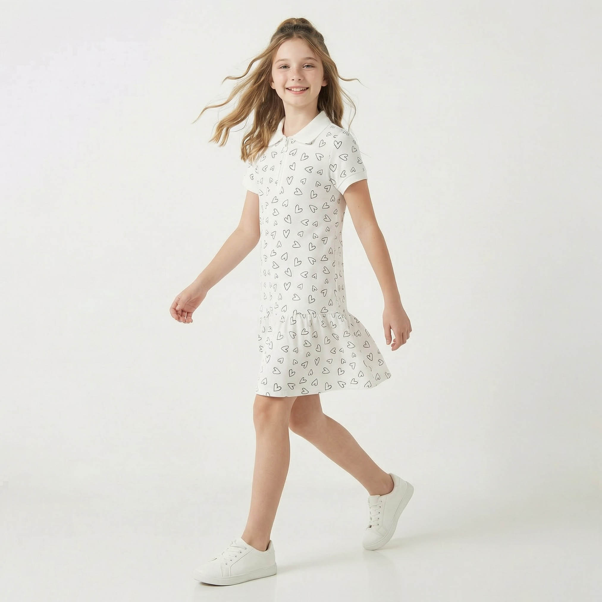 فستان بولو بطول الركبة وياقة وأكمام قصيرة وطبعات قلب من جونيورز-girls-clothing-dressesandjumpsuits-image-5