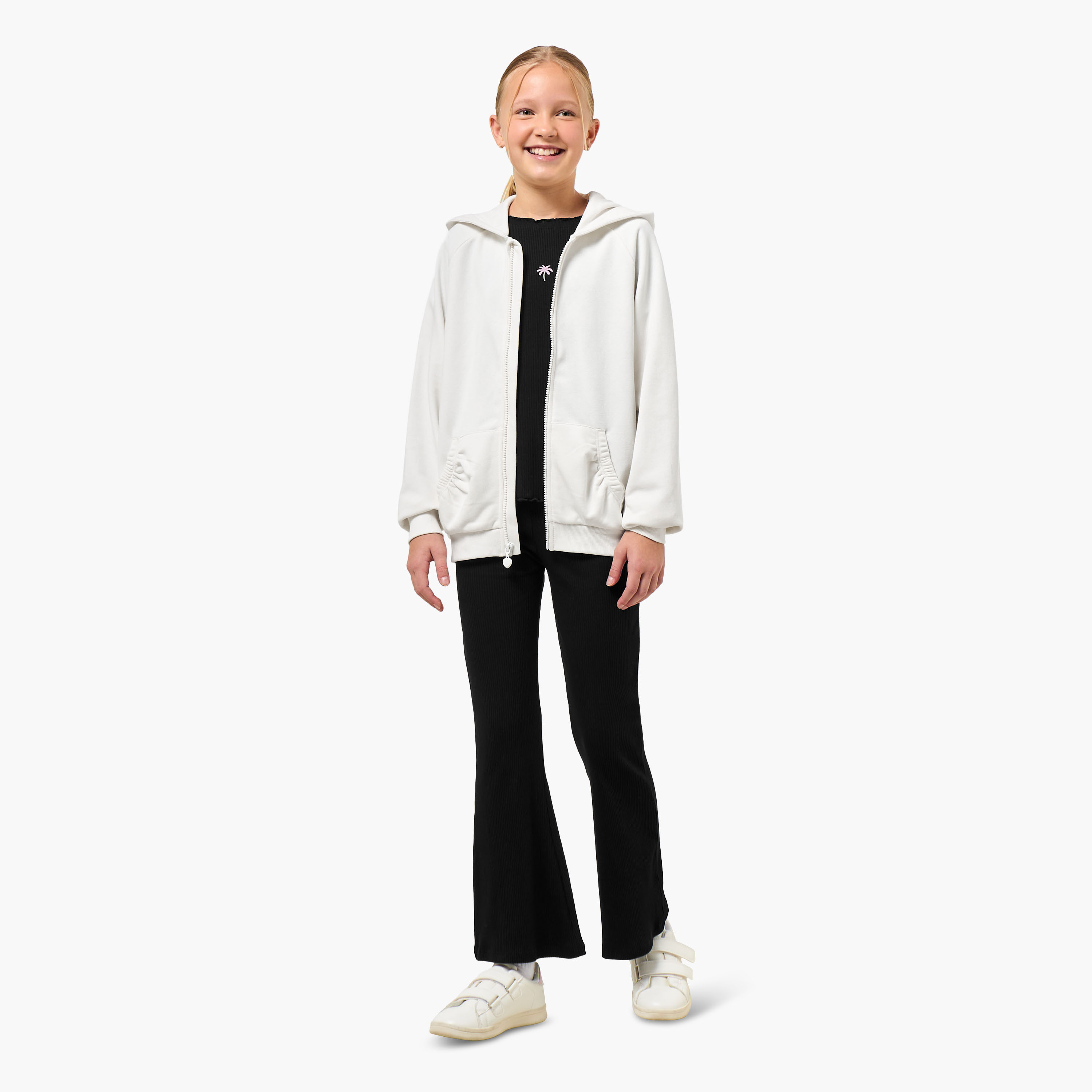 هودي بأكمام طويلة وجيب كنغر من جونيورز-girls-clothing-winterwear-sweatshirts-image-4