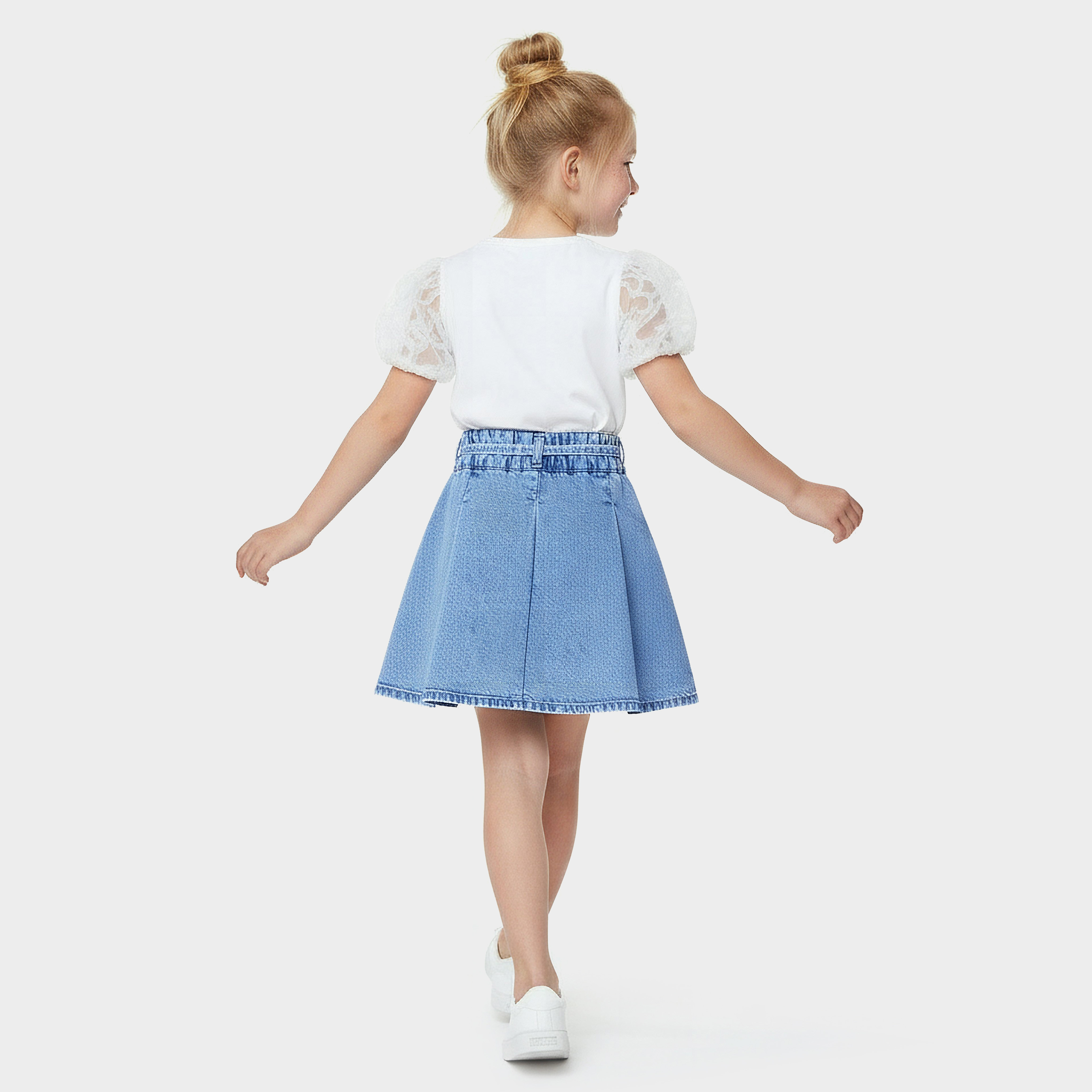 تنورة دينم بطول الركبة وكسرات من جونيورز-girls-clothing-bottoms-skirts-image-3