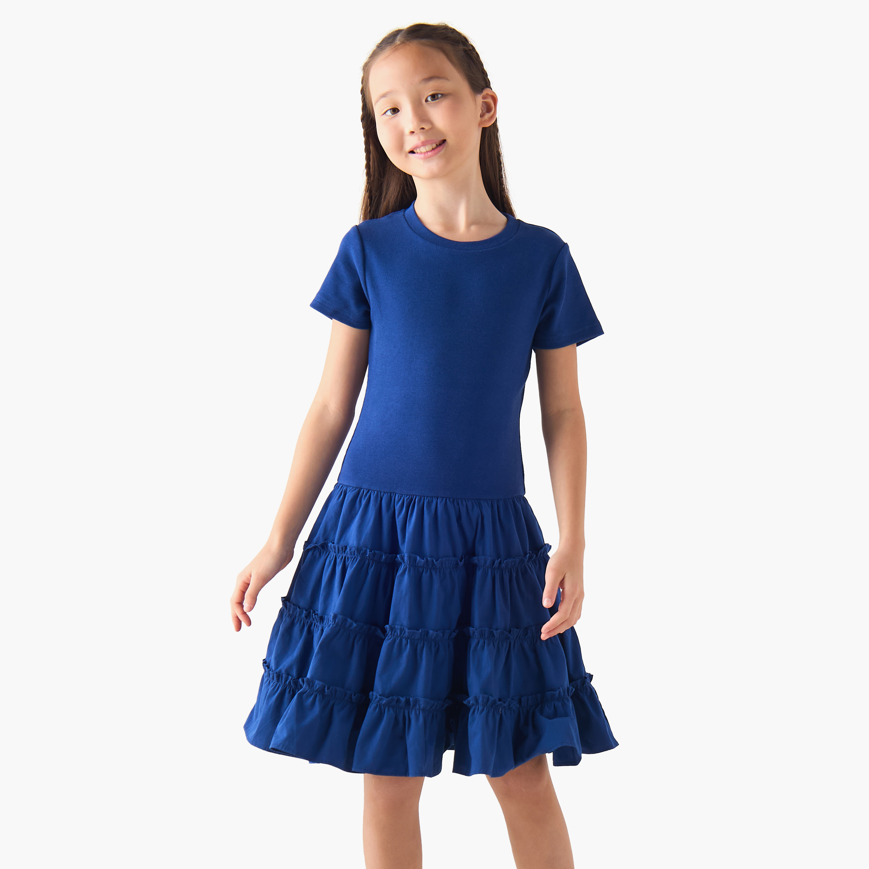فستان بأكمام قصيرة وياقة مستديرة وخصر منسدل وكشكش من جونيورز-girls-clothing-dressesandjumpsuits-image-1