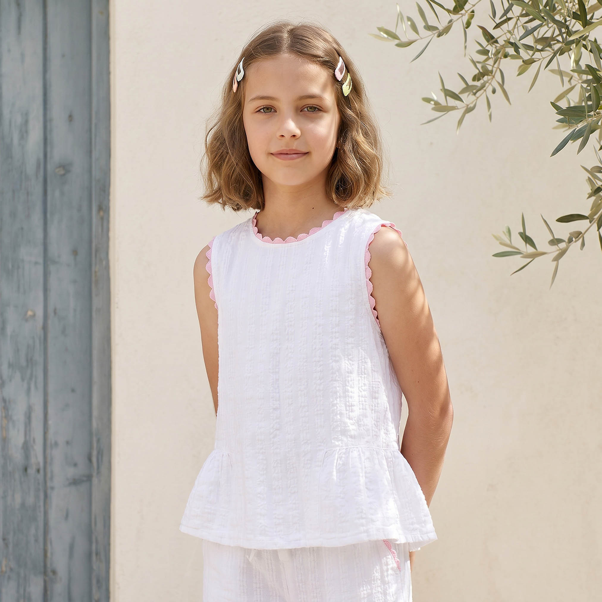 Juniors Round Neck Sleeveless Peplum Top and Pants Set with Textured Design-girls-clothing-setsandcoords-image-2