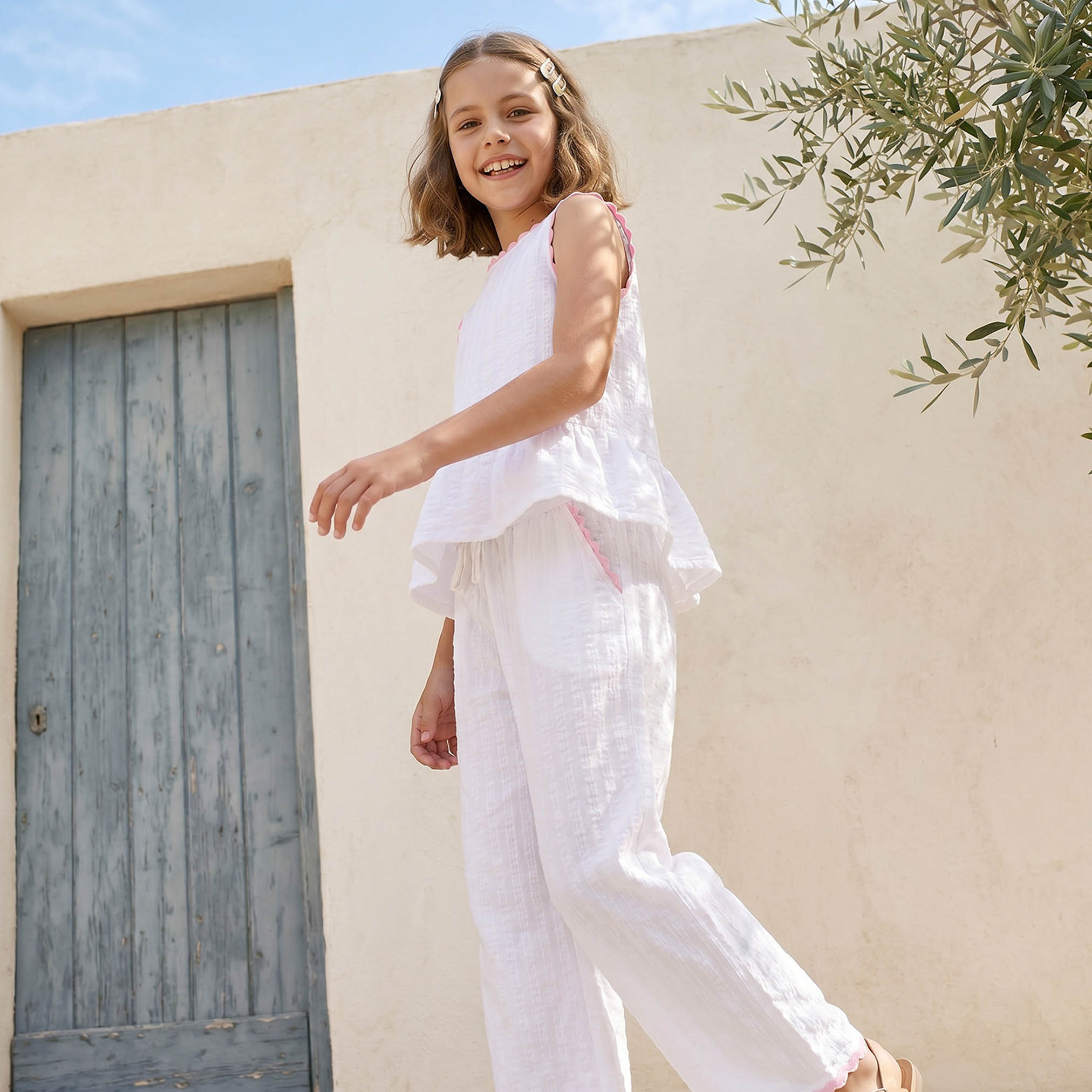 Juniors Round Neck Sleeveless Peplum Top and Pants Set with Textured Design-girls-clothing-setsandcoords-image-7