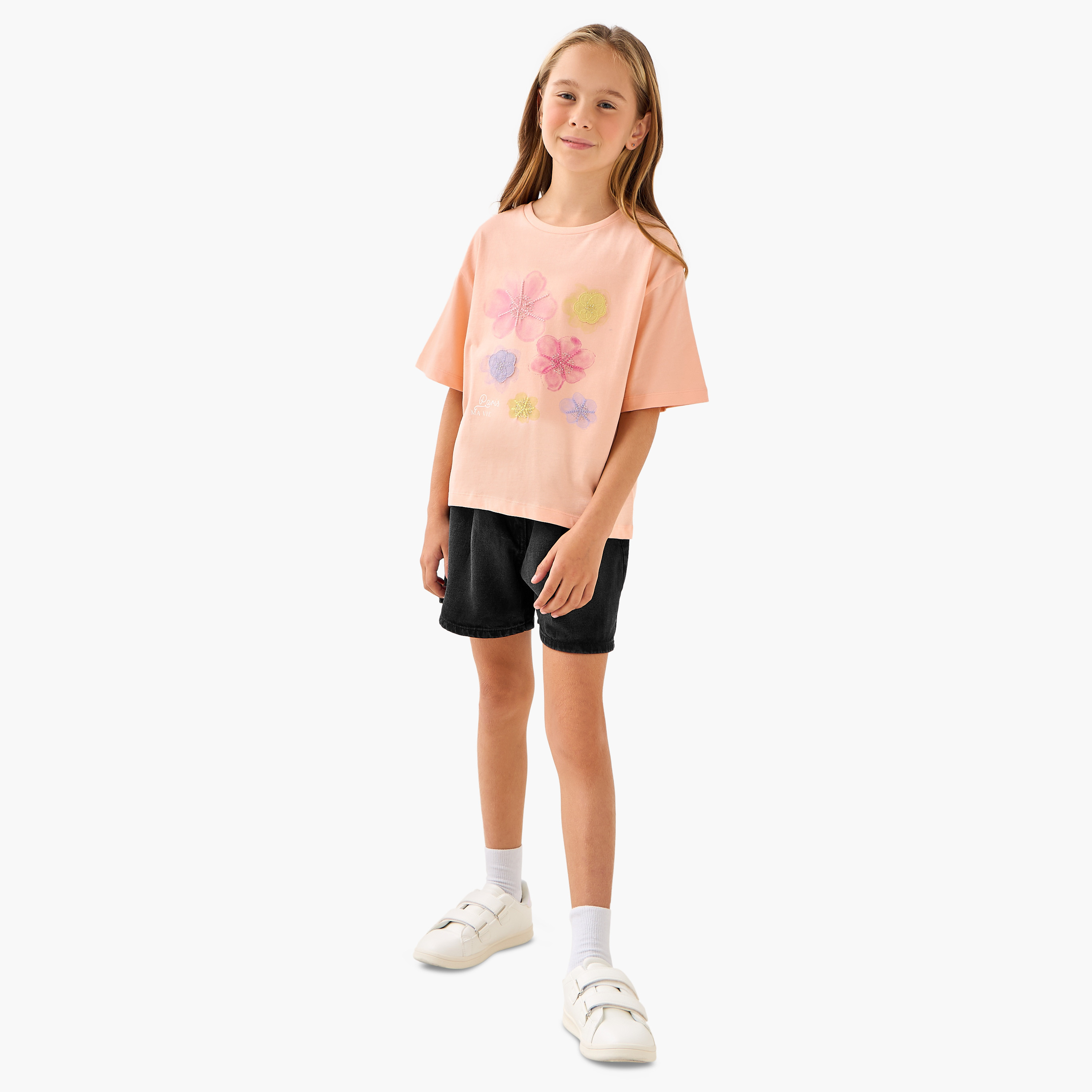 Juniors Buttoned Waist Denim Shorts with Pockets-girls-clothing-bottoms-shorts-image-2