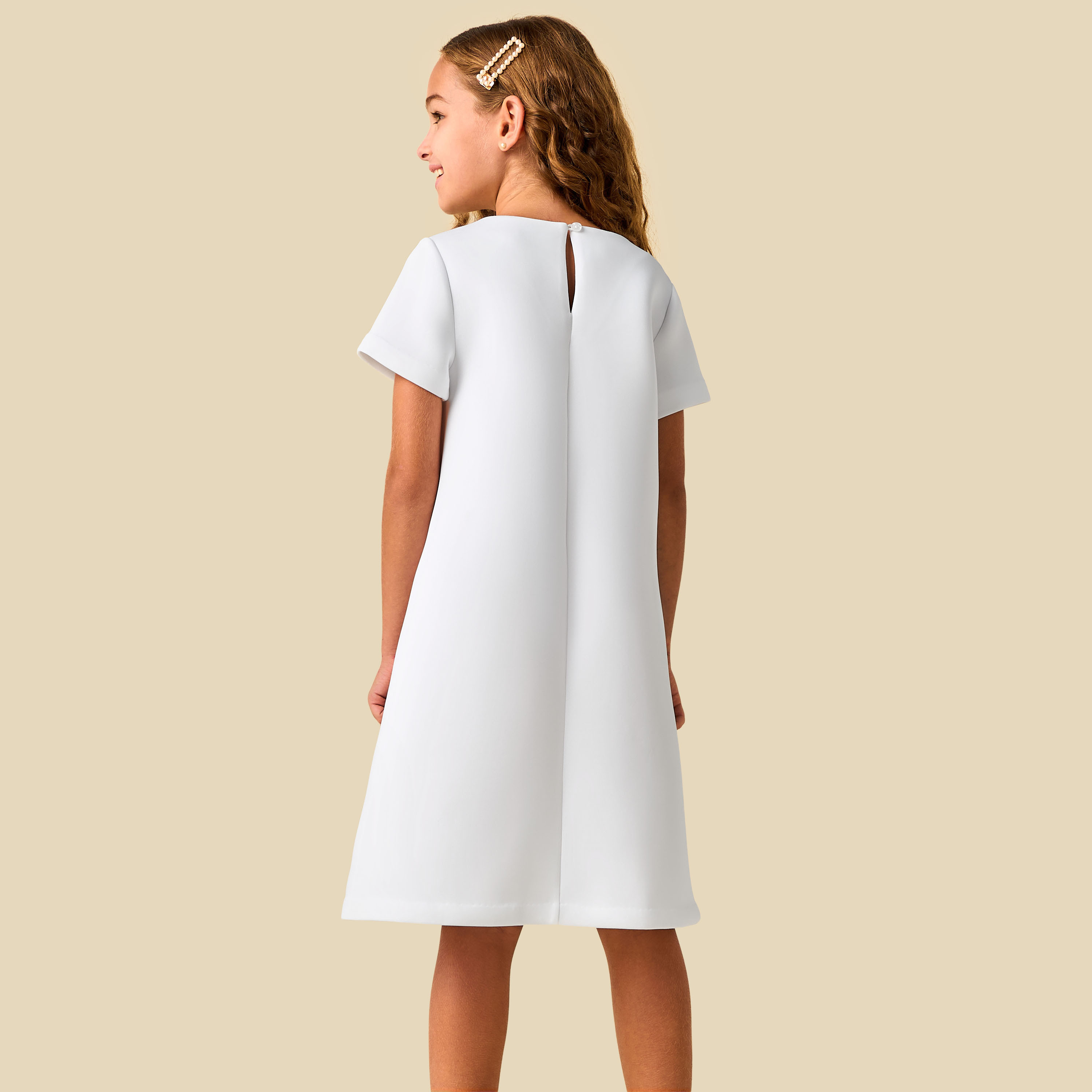 فستان بياقة مستديرة وأكمام قصيرة وزخارف زهرية من جونيورز-girls-clothing-dressesandjumpsuits-image-4
