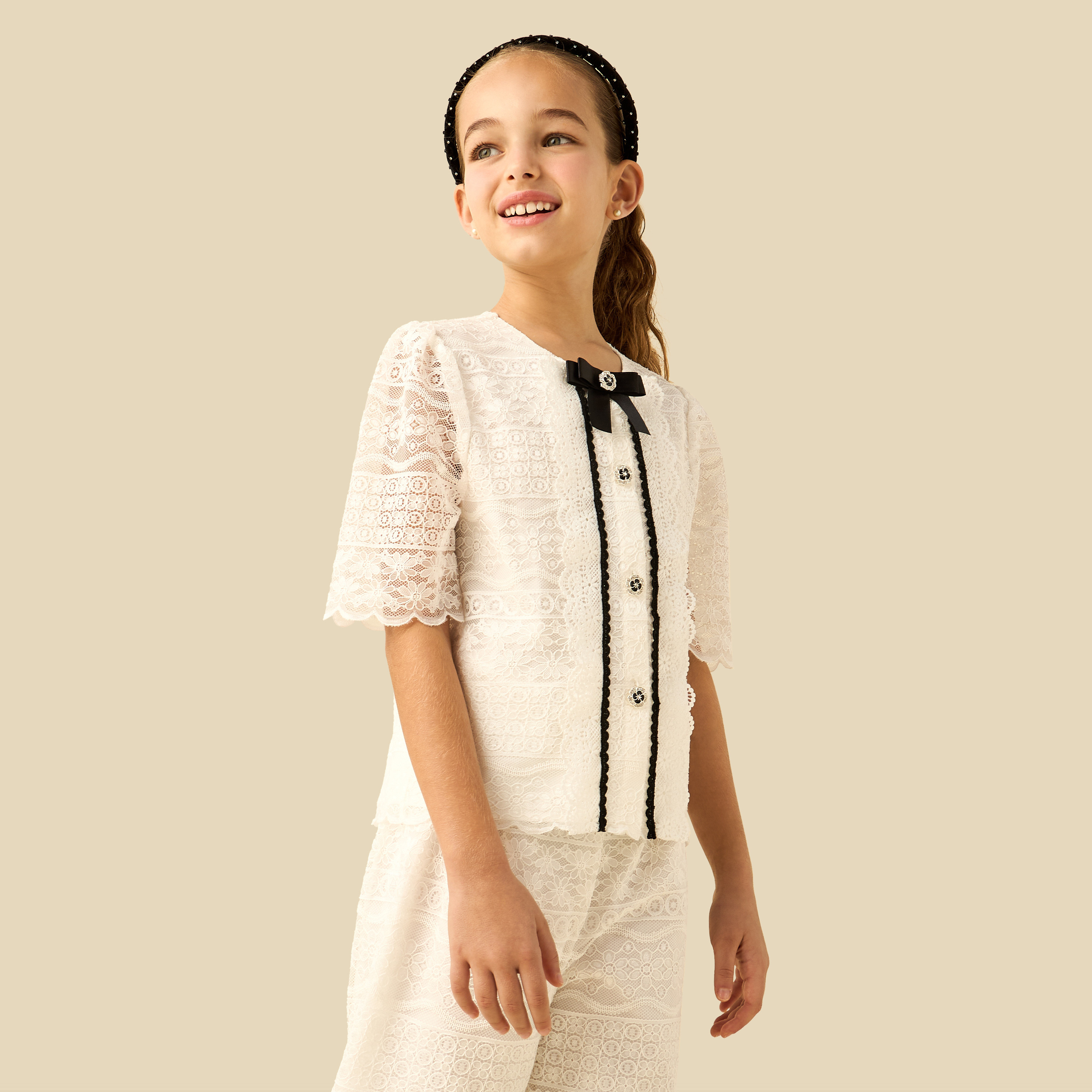 Juniors Round Neck Short Sleeves Shirt and Pants Set with Lace Detail-girls-clothing-setsandcoords-image-3