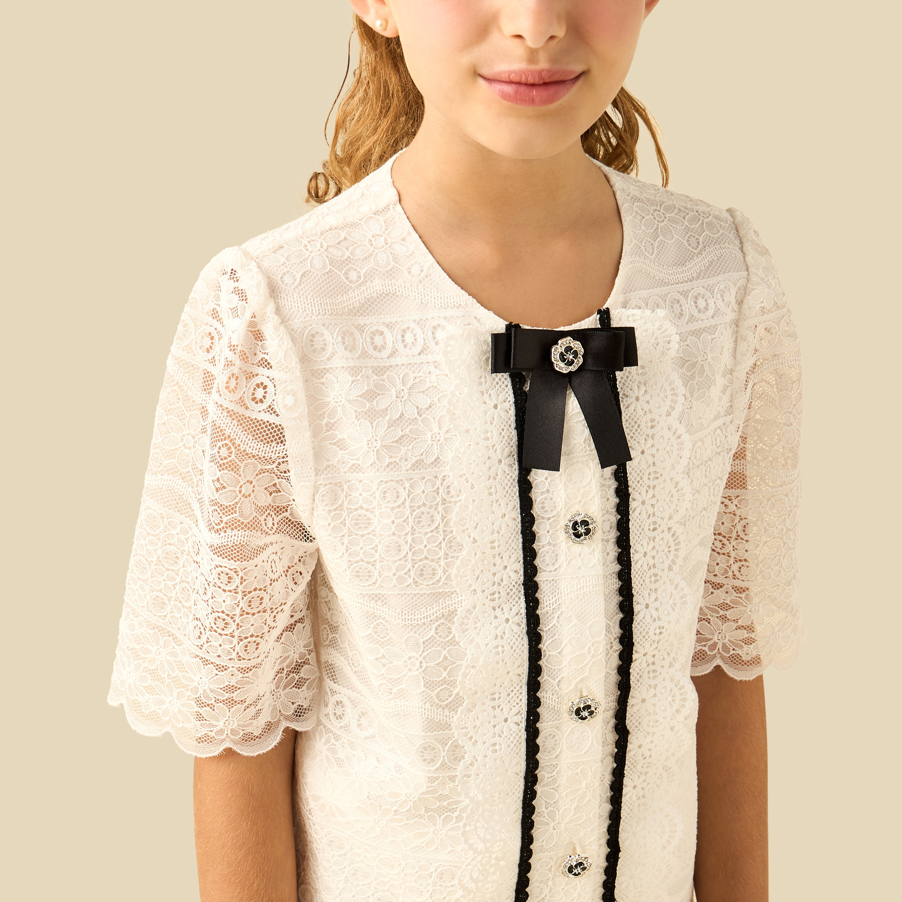 Juniors Round Neck Short Sleeves Shirt and Pants Set with Lace Detail-girls-clothing-setsandcoords-image-6