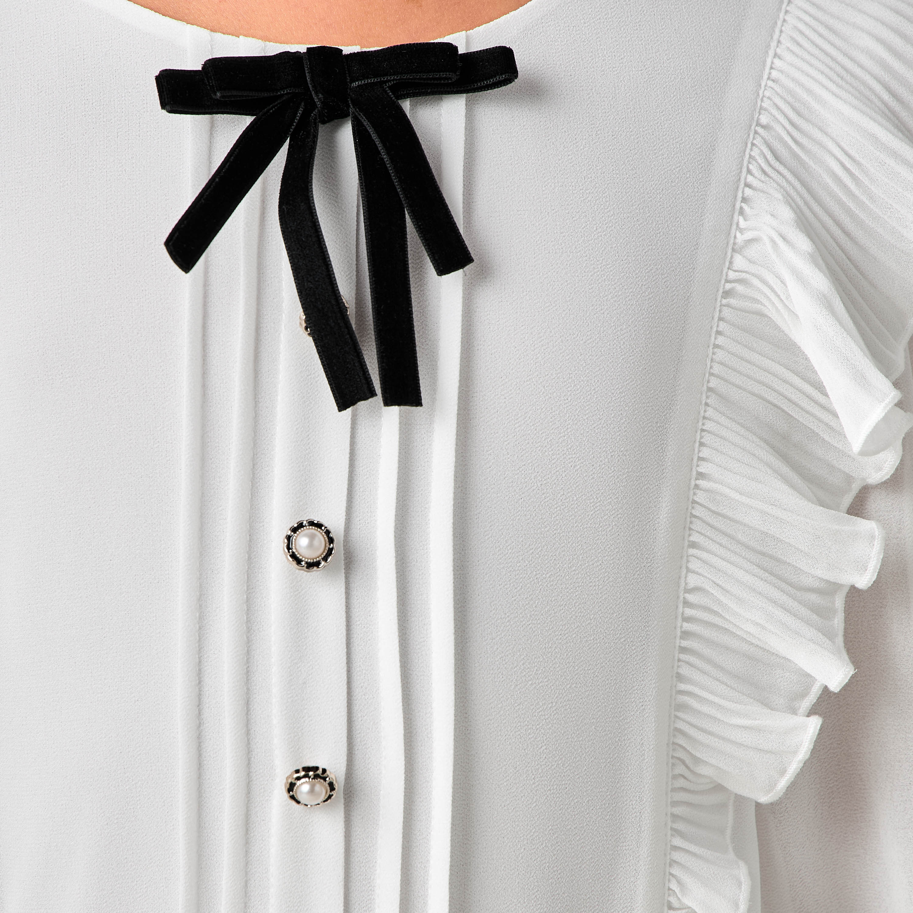 فستان بياقة مستديرة وأكمام طويلة وفيونكة من جونيورز-girls-clothing-dressesandjumpsuits-image-2