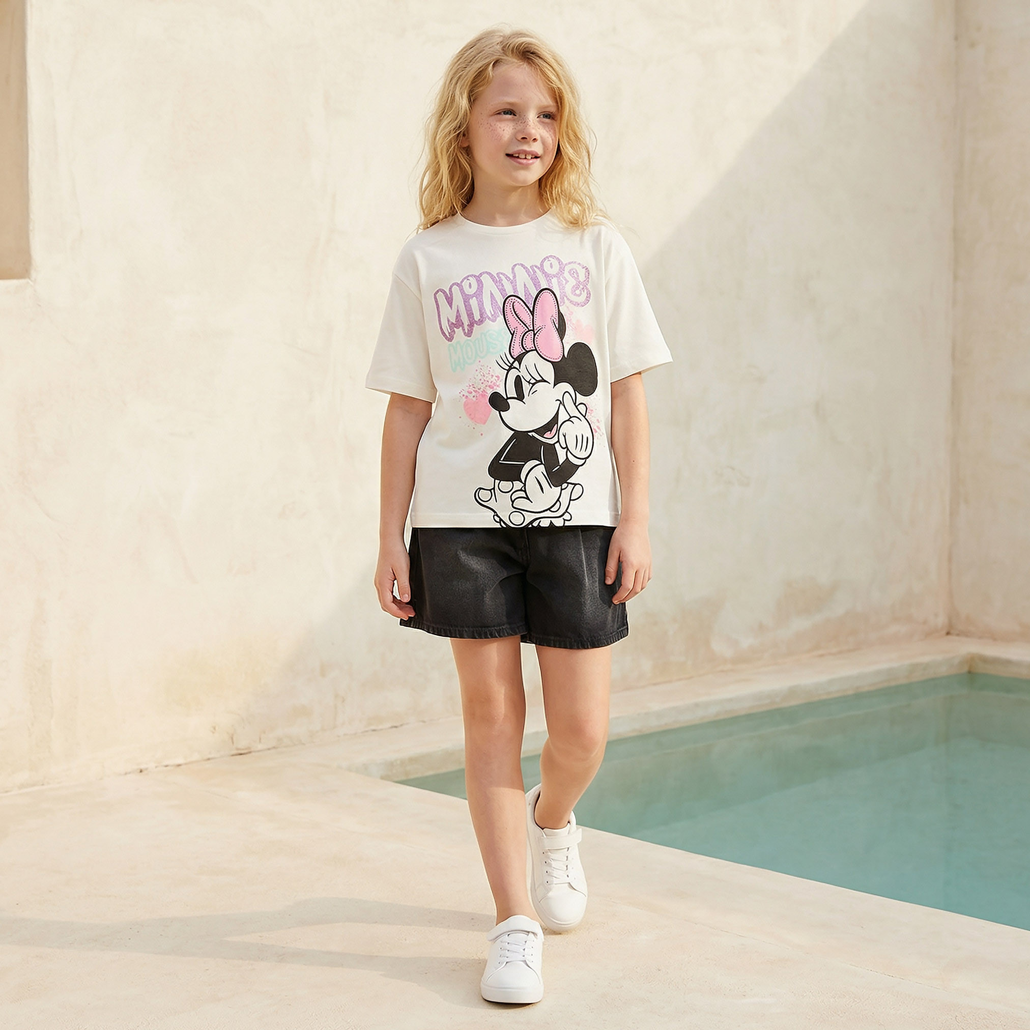 Disney Crew Neck Short Sleeves T-shirt with Minnie Mouse Print-girls-clothing-tshirts-image-5