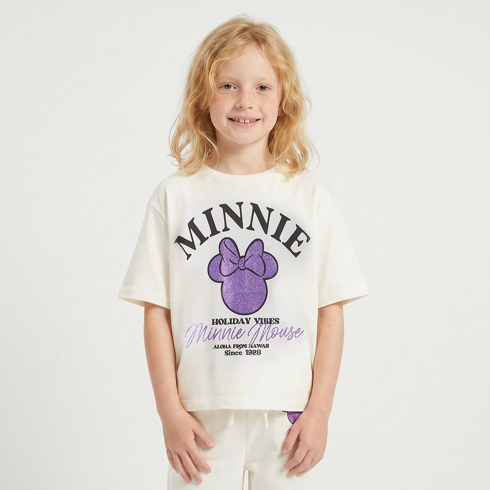 Disney Round Neck Short Sleeves T-shirt with Minnie Mouse Print-girls-clothing-tshirts-image-1