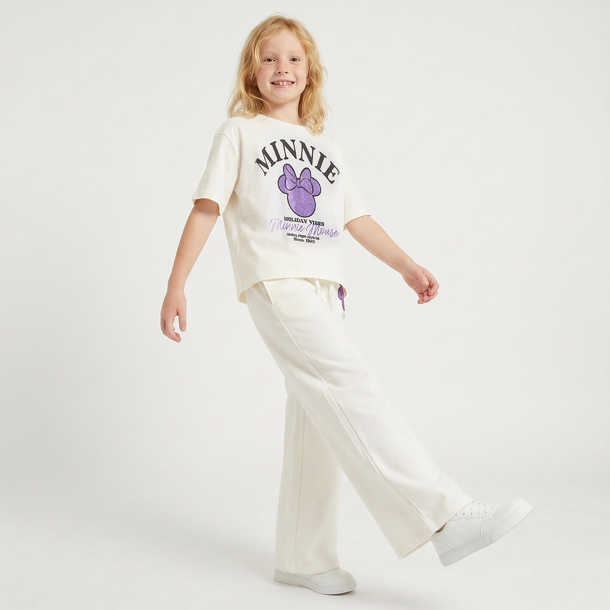 Disney Round Neck Short Sleeves T-shirt with Minnie Mouse Print-girls-clothing-tshirts-image-5