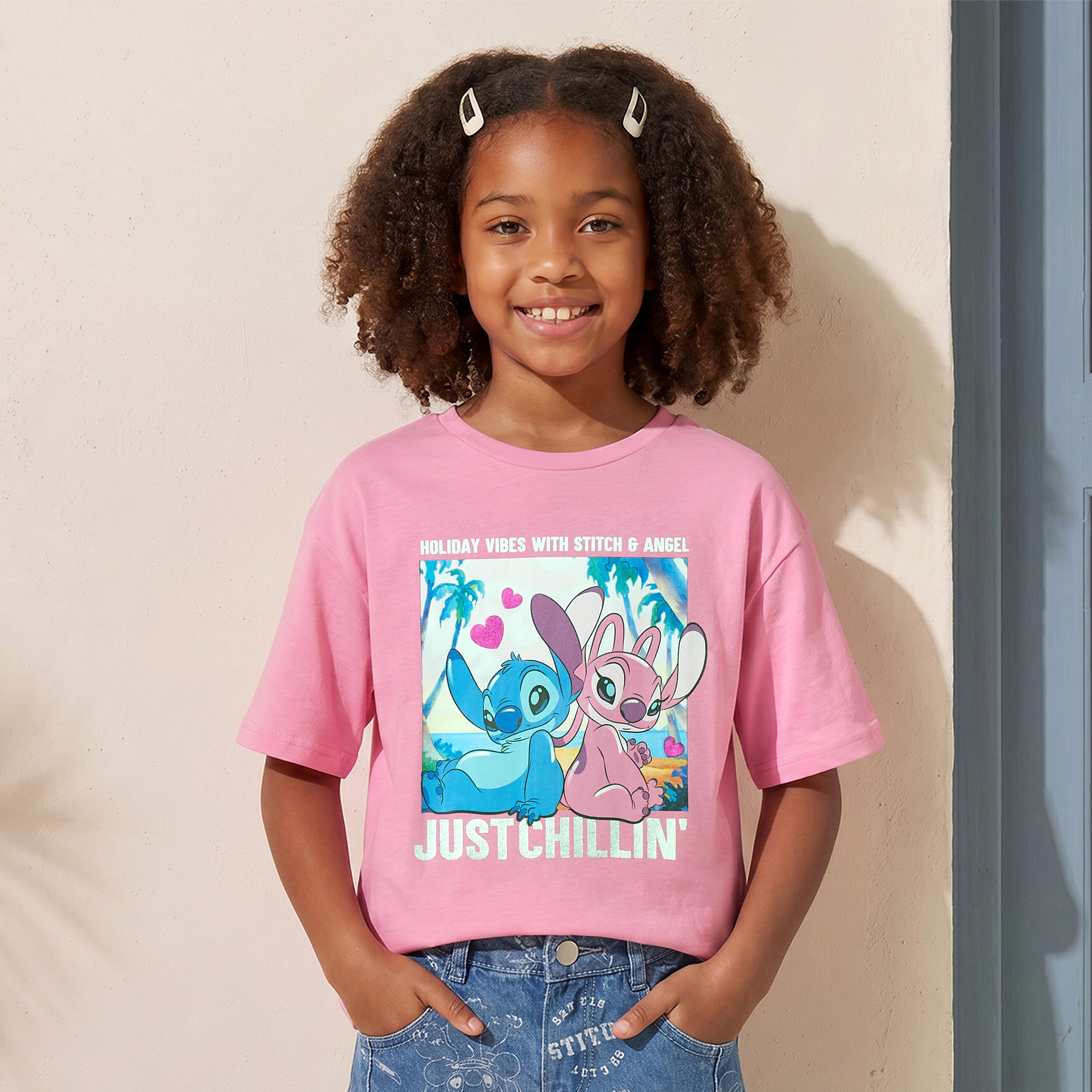 تيشيرت برقبة ضيقة وأكمام قصيرة وطبعات من ديزني-girls-clothing-tshirts-image-1