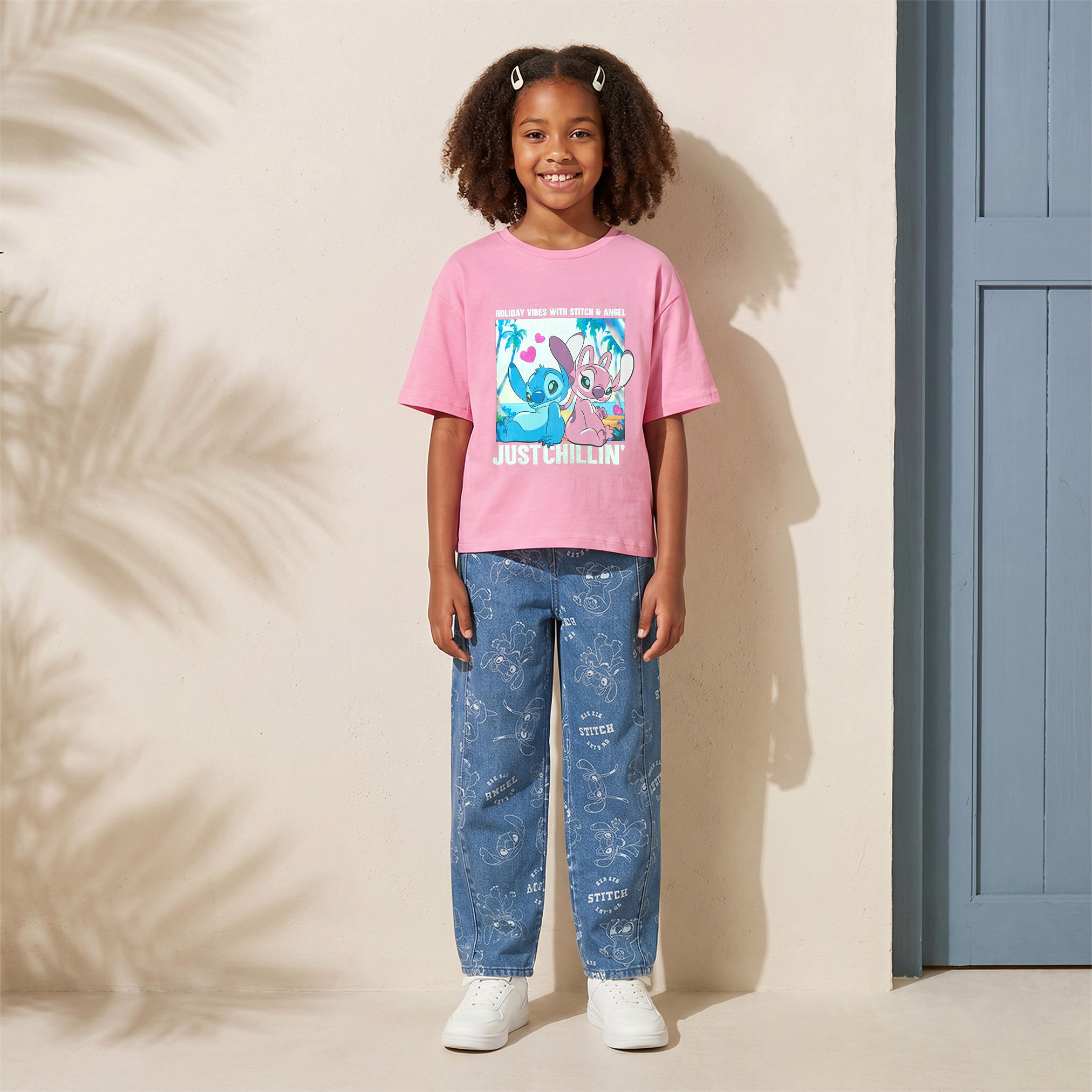تيشيرت برقبة ضيقة وأكمام قصيرة وطبعات من ديزني-girls-clothing-tshirts-image-2