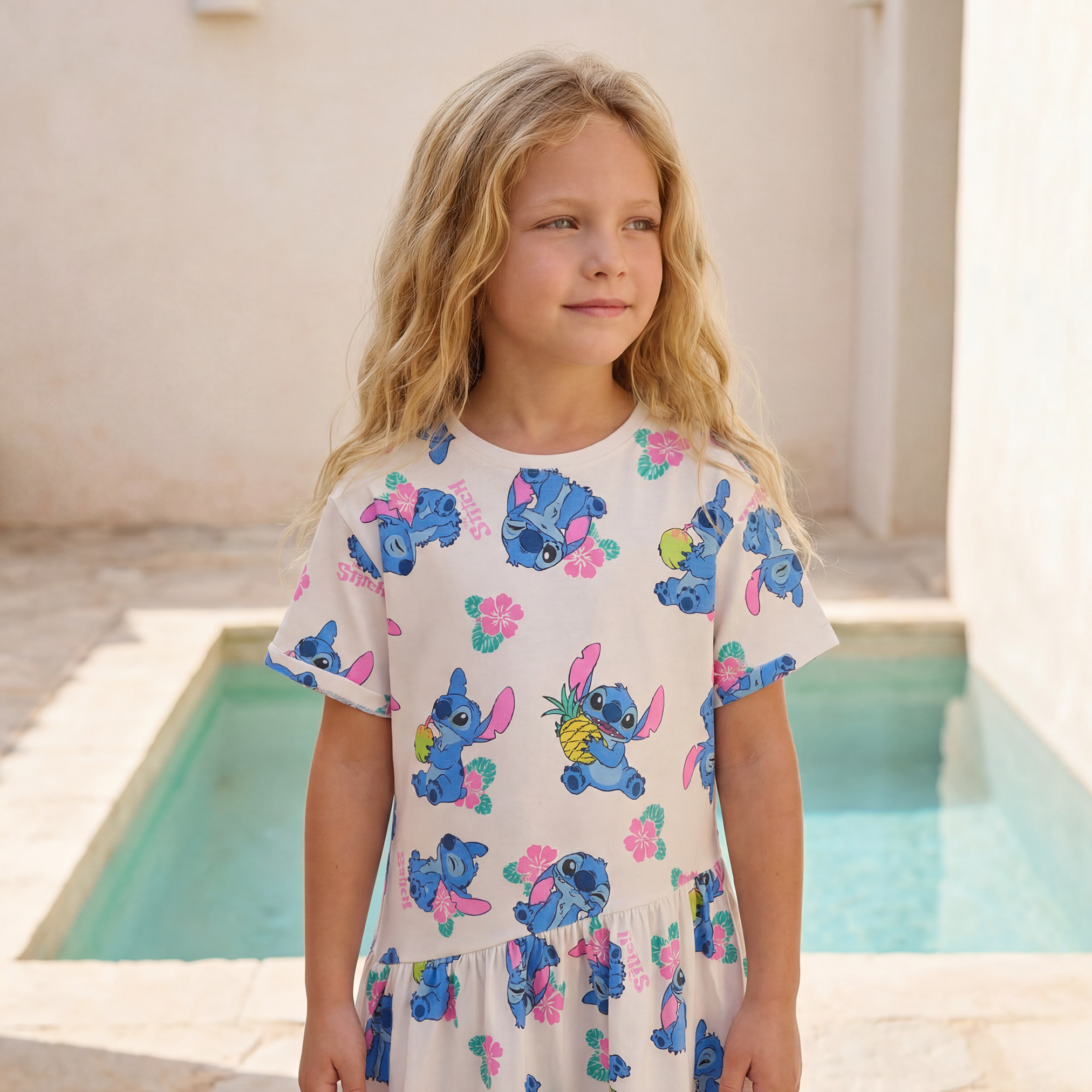 فستان طول الركبة بياقة مستديرة وأكمام قصيرة وطبعات ستيتش من ديزني-girls-clothing-dressesandjumpsuits-image-2