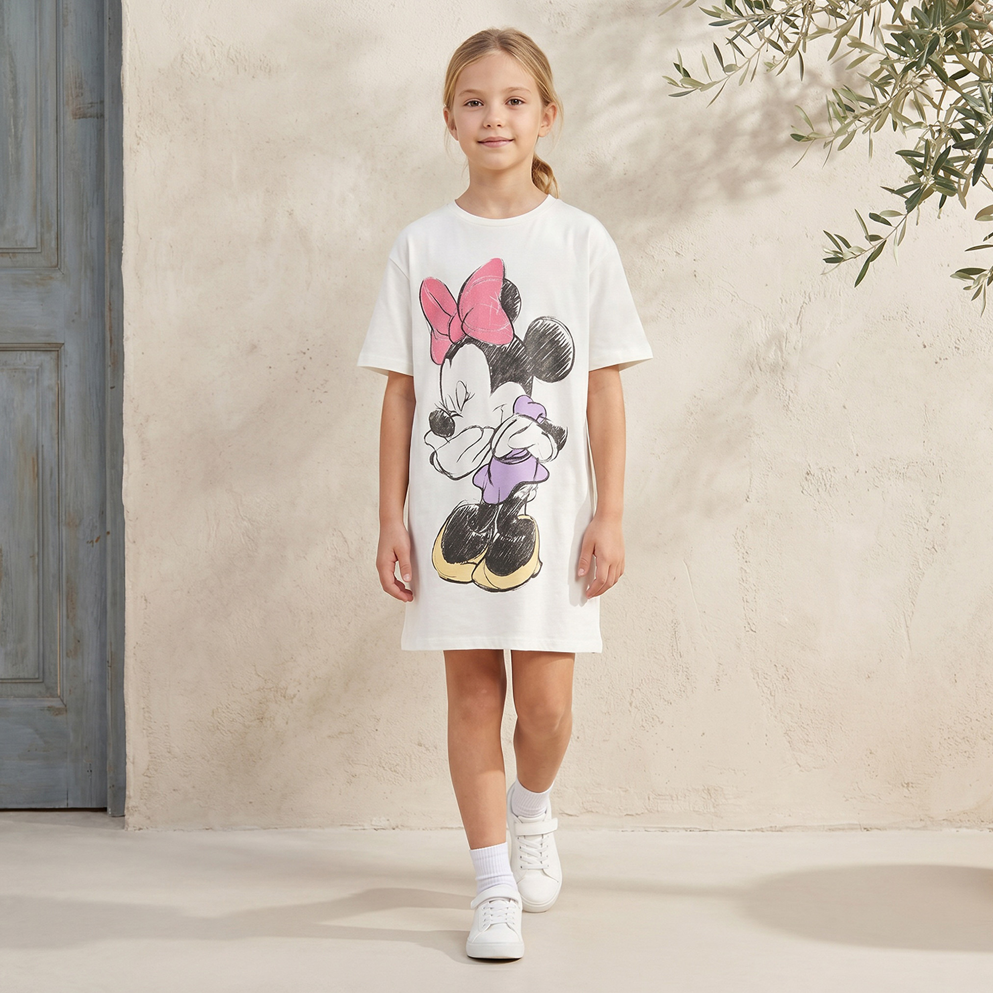 Disney Round Neck Short Sleeves Knee Length Shift Dress with Minnie Mouse Print-girls-clothing-dressesandjumpsuits-image-5