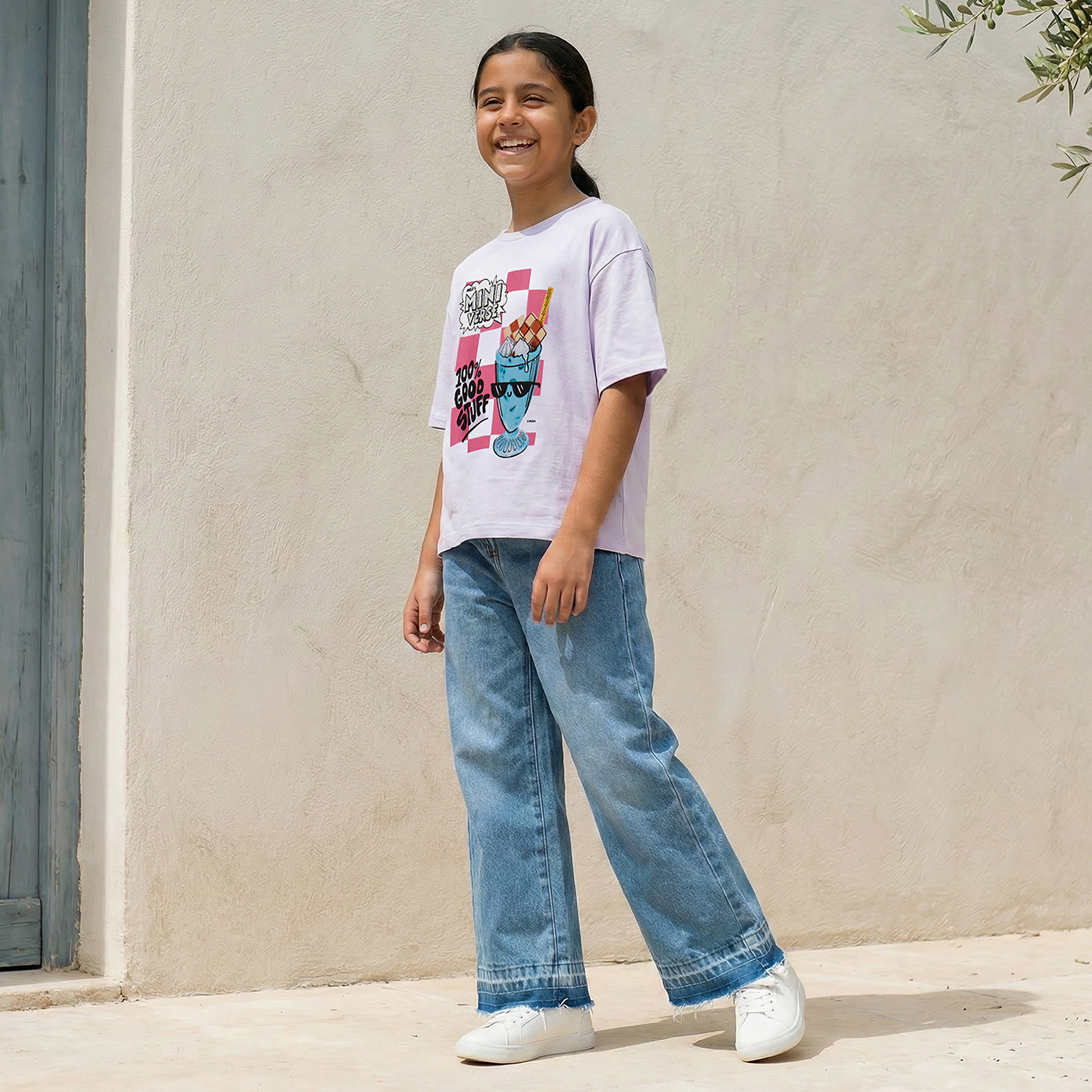 Crew Neck Short Sleeves T-shirt with Graphic Print-girls-clothing-tshirts-image-2