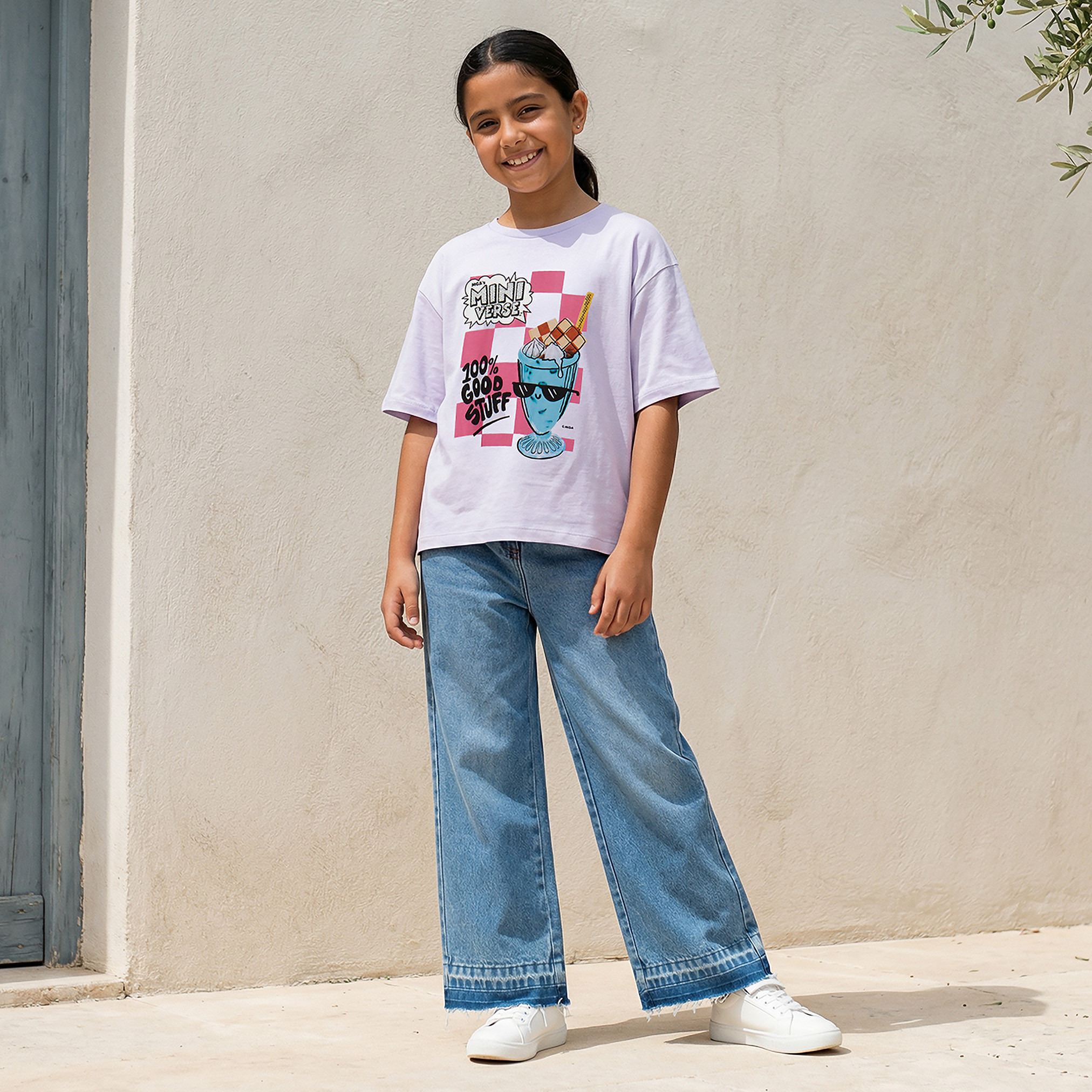 Crew Neck Short Sleeves T-shirt with Graphic Print-girls-clothing-tshirts-image-3