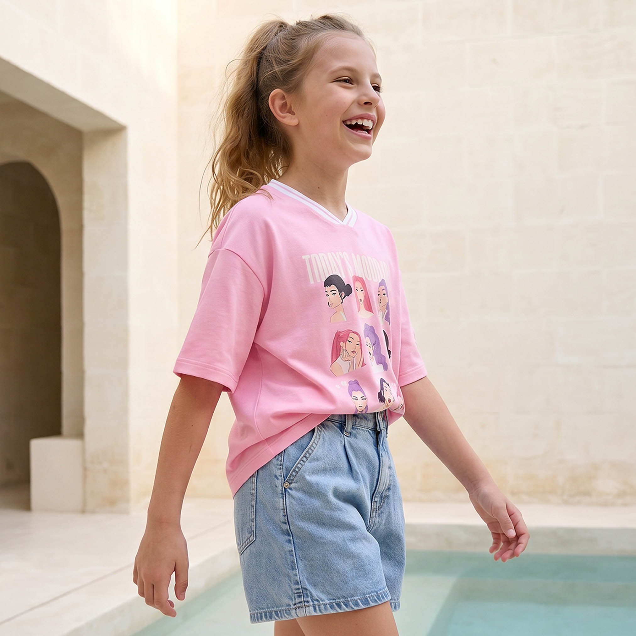 Netflix V-neck Short Sleeves T-shirt with KPop Demon Hunters Print-girls-clothing-tshirts-image-5