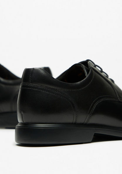 Le Confort Solid Derby Shoes with Lace-Up Closure-Men%27s Formal Shoes-image-3
