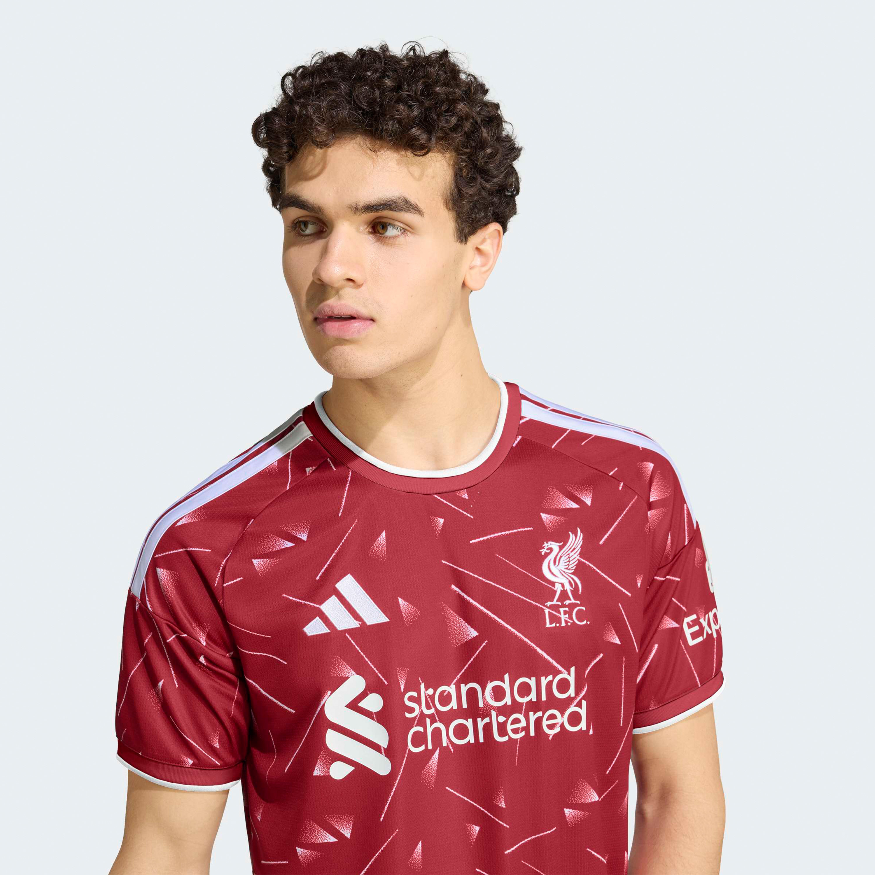 اديداس - قميص ليفربول للرجال للموسم 25/26 الأساسي بأكمام قصيرة-men-clothing-sportswearandactivewear-tshirtsandpolos-image-6