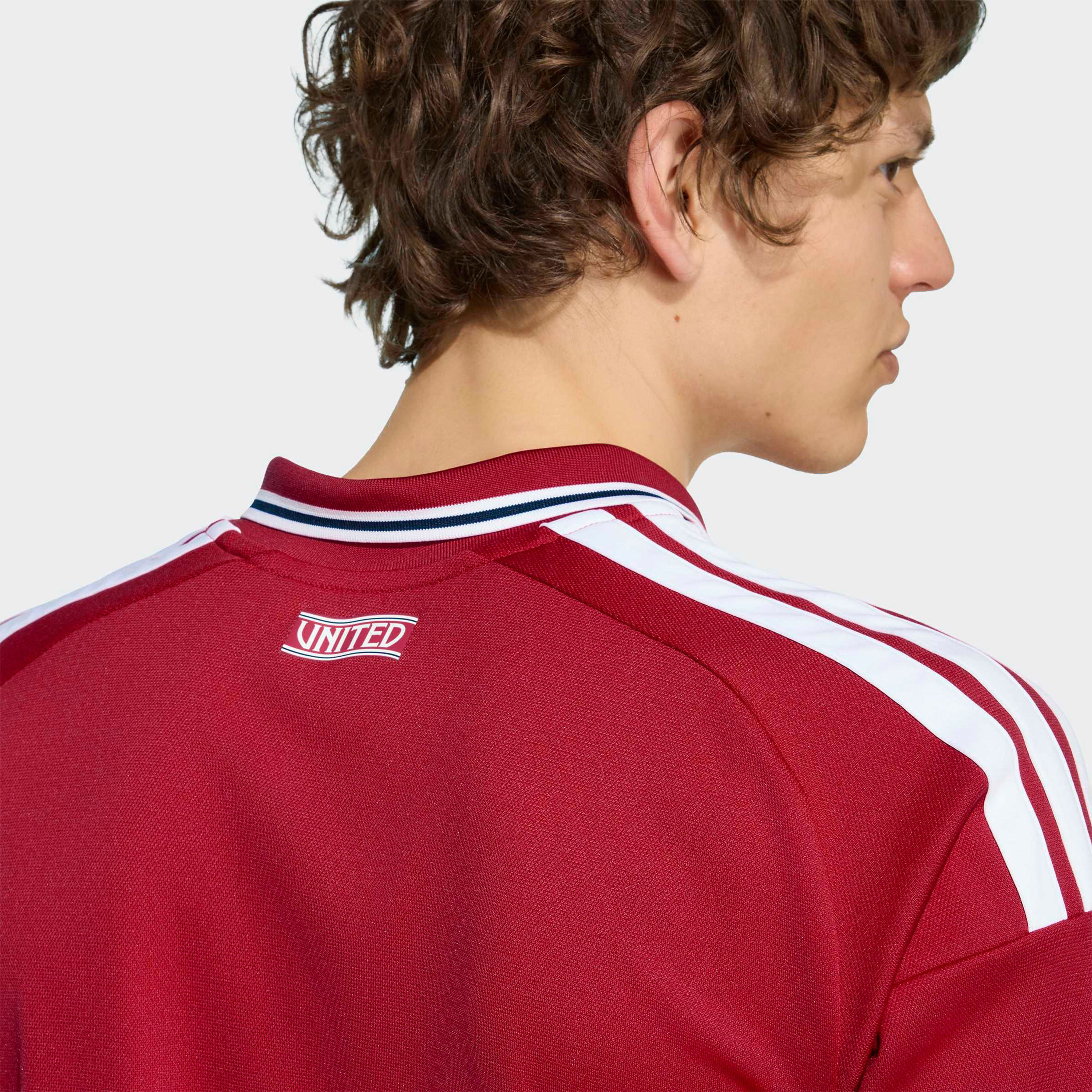 adidas Men Manchester United 25/26 Home Short Sleeve Jersey-men-clothing-sportswearandactivewear-tshirtsandpolos-image-5