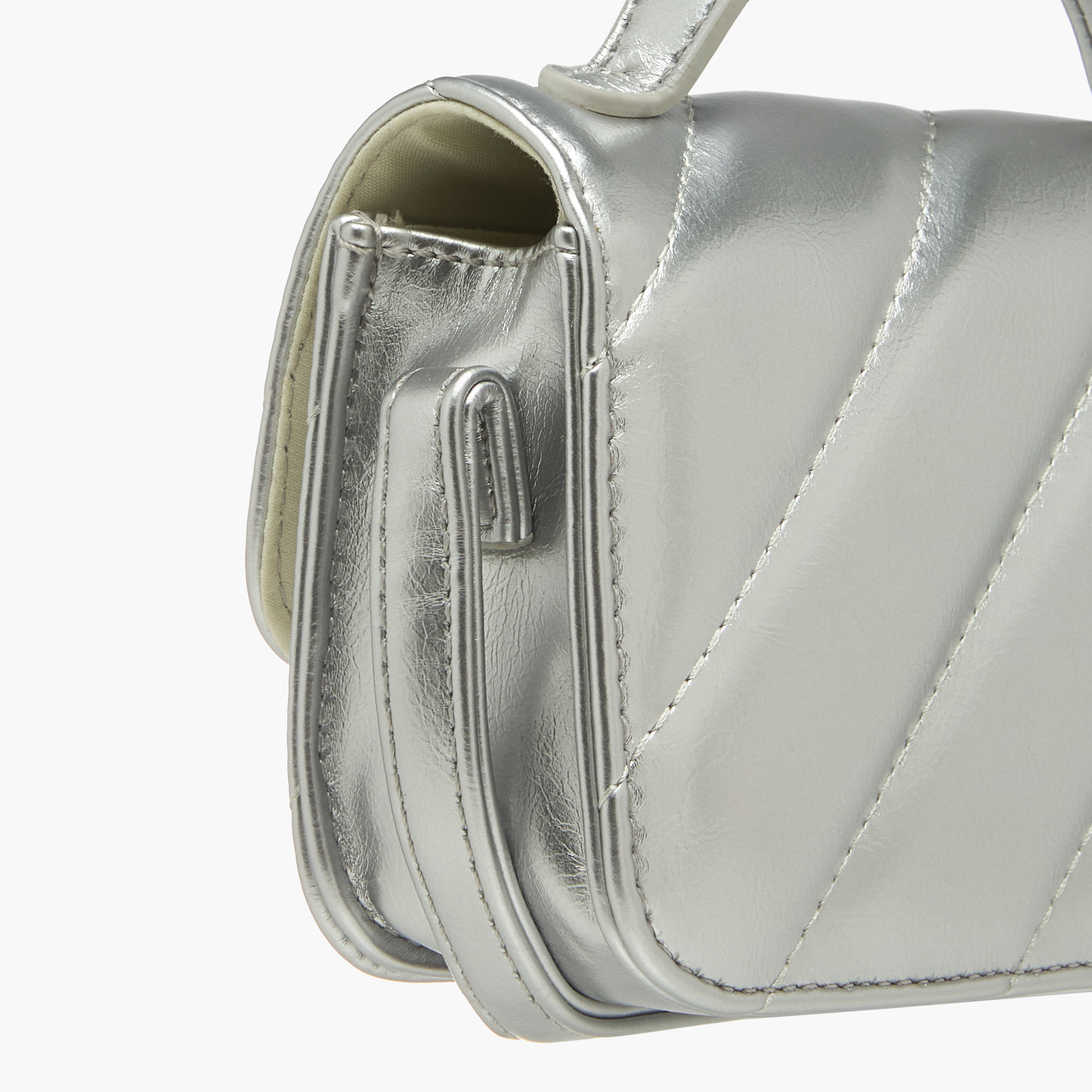 شنطة كروس بودي مبطنة بحزام قابل للتعديل وإغلاق مغناطيسي من فلورا بيلا-women-bagsandwallets-handbags-image-13